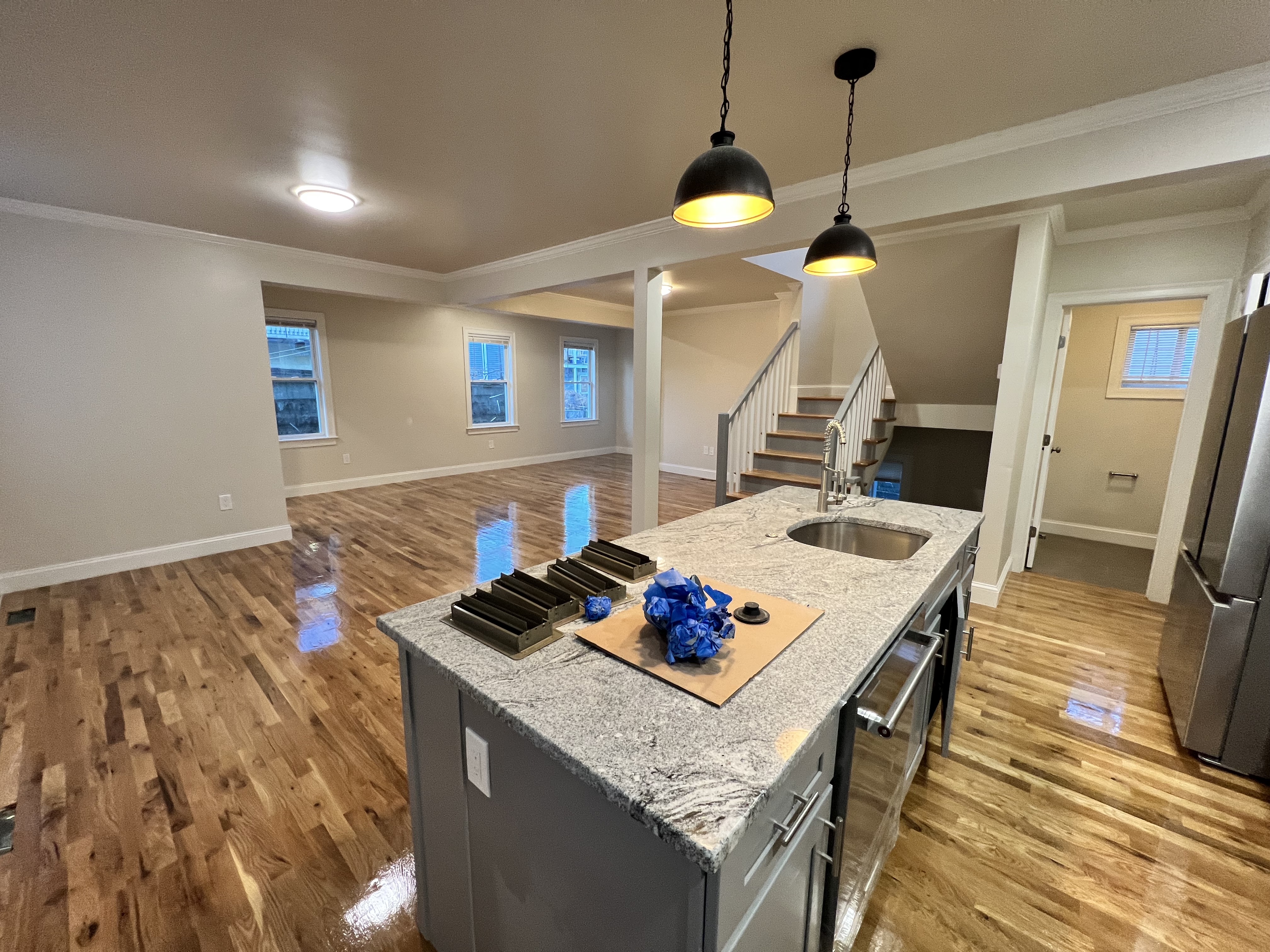 62 Golden Ave, Medford