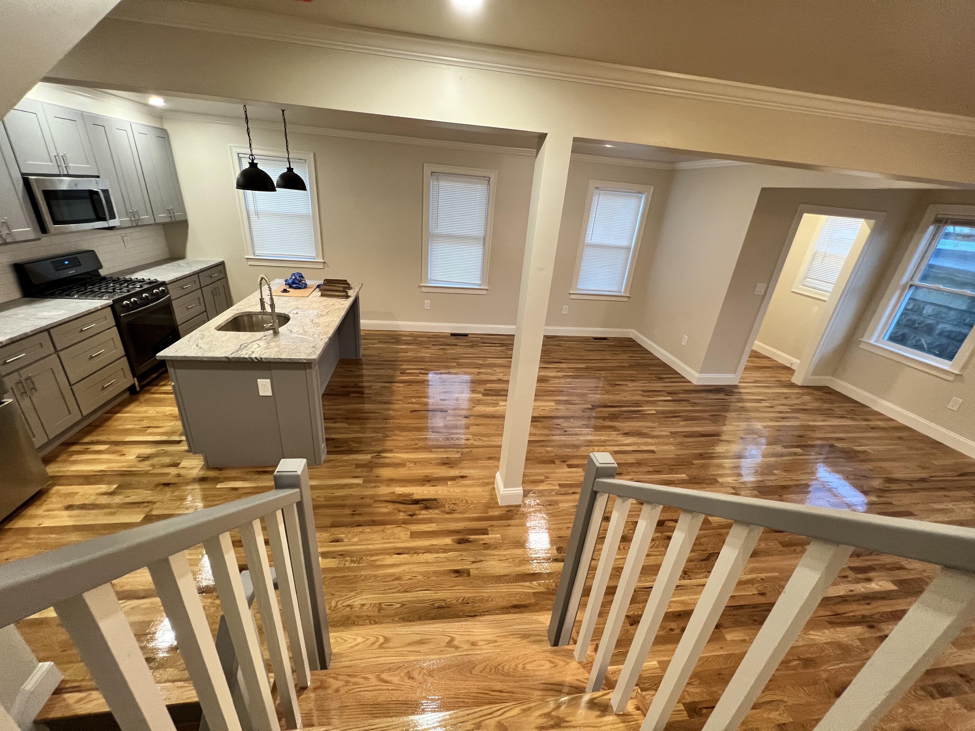 62 Golden Ave, Medford