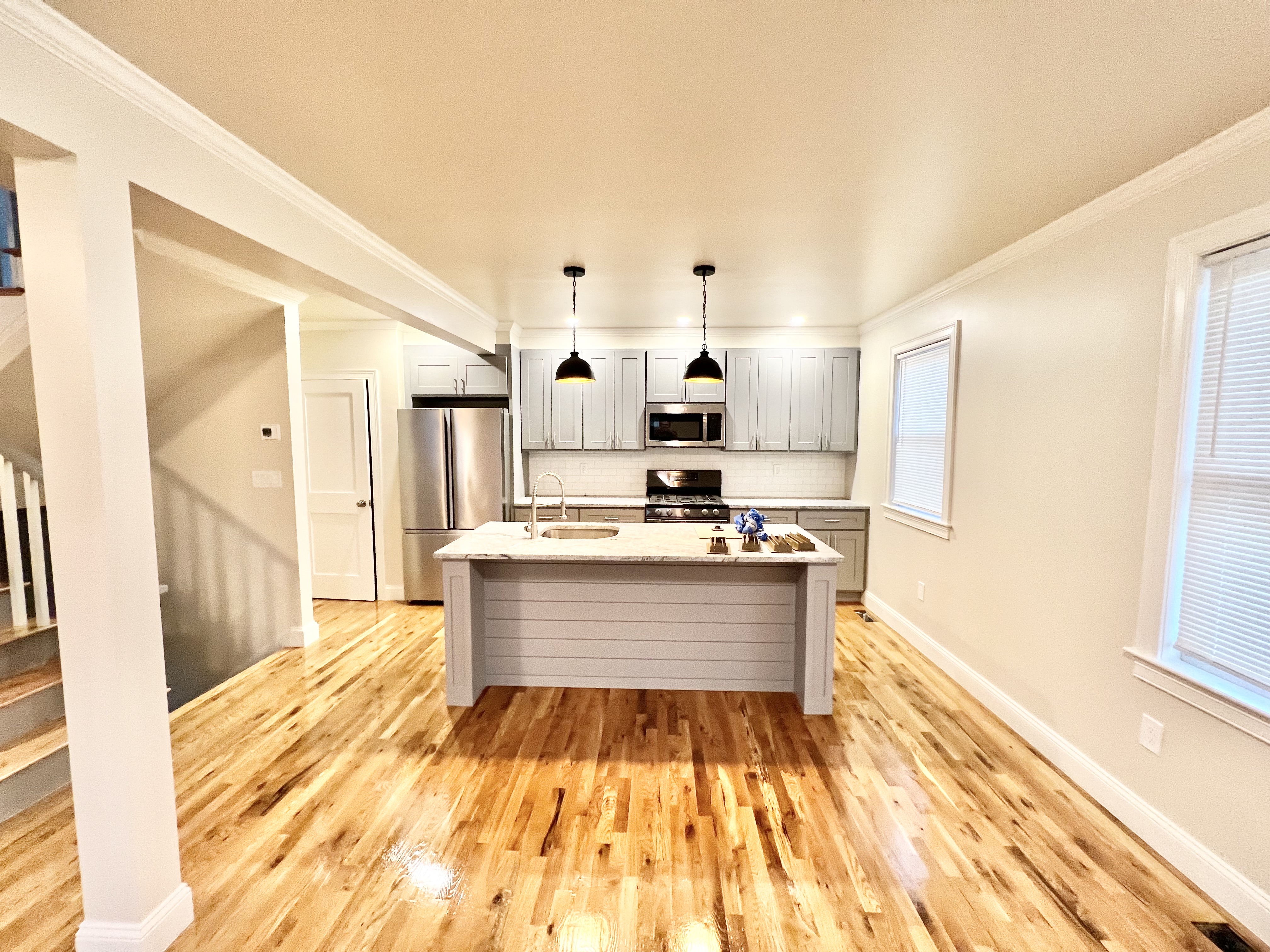 96 Willis Ave, Medford