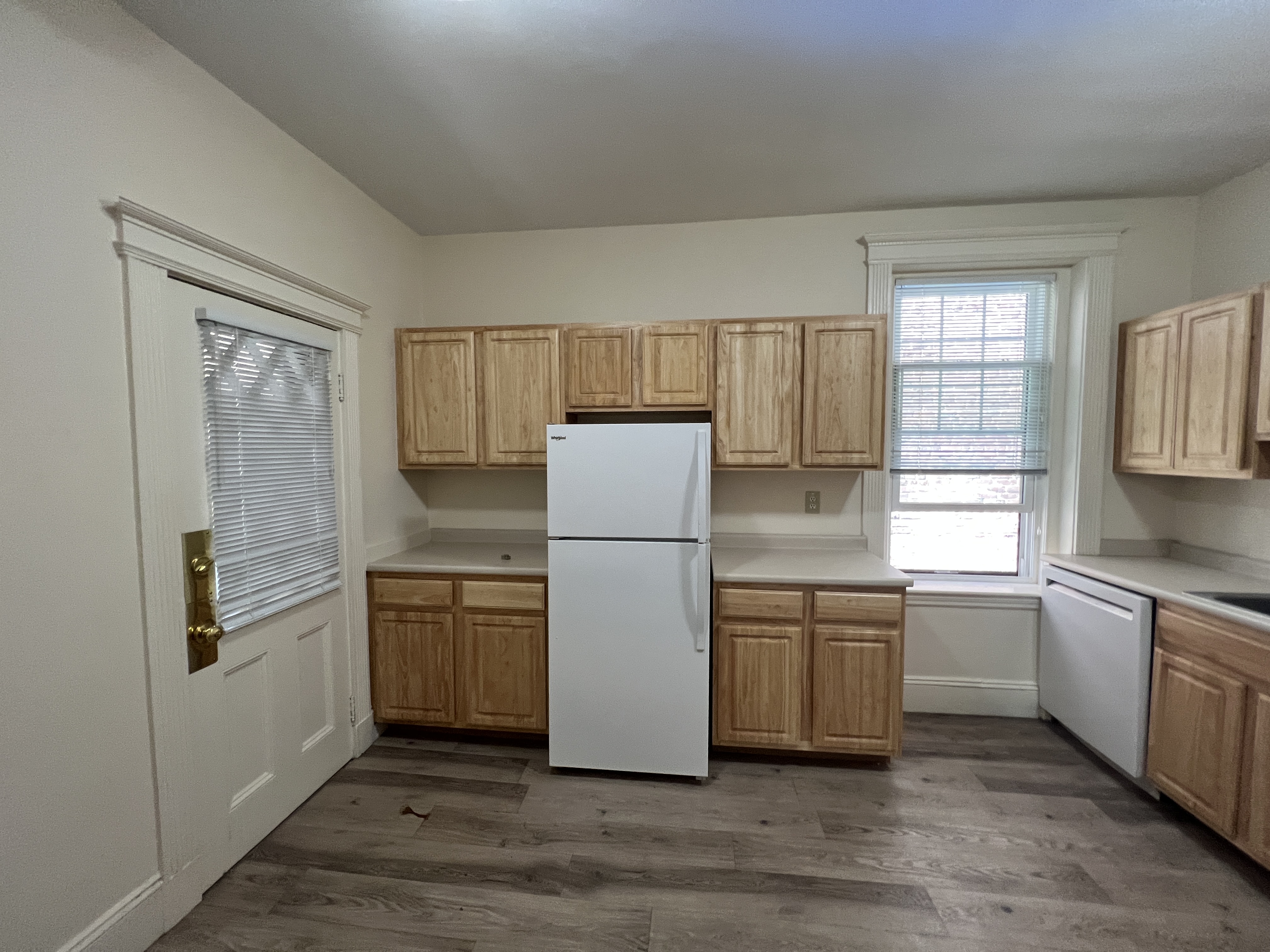 75 Longwood Ave, Longwood