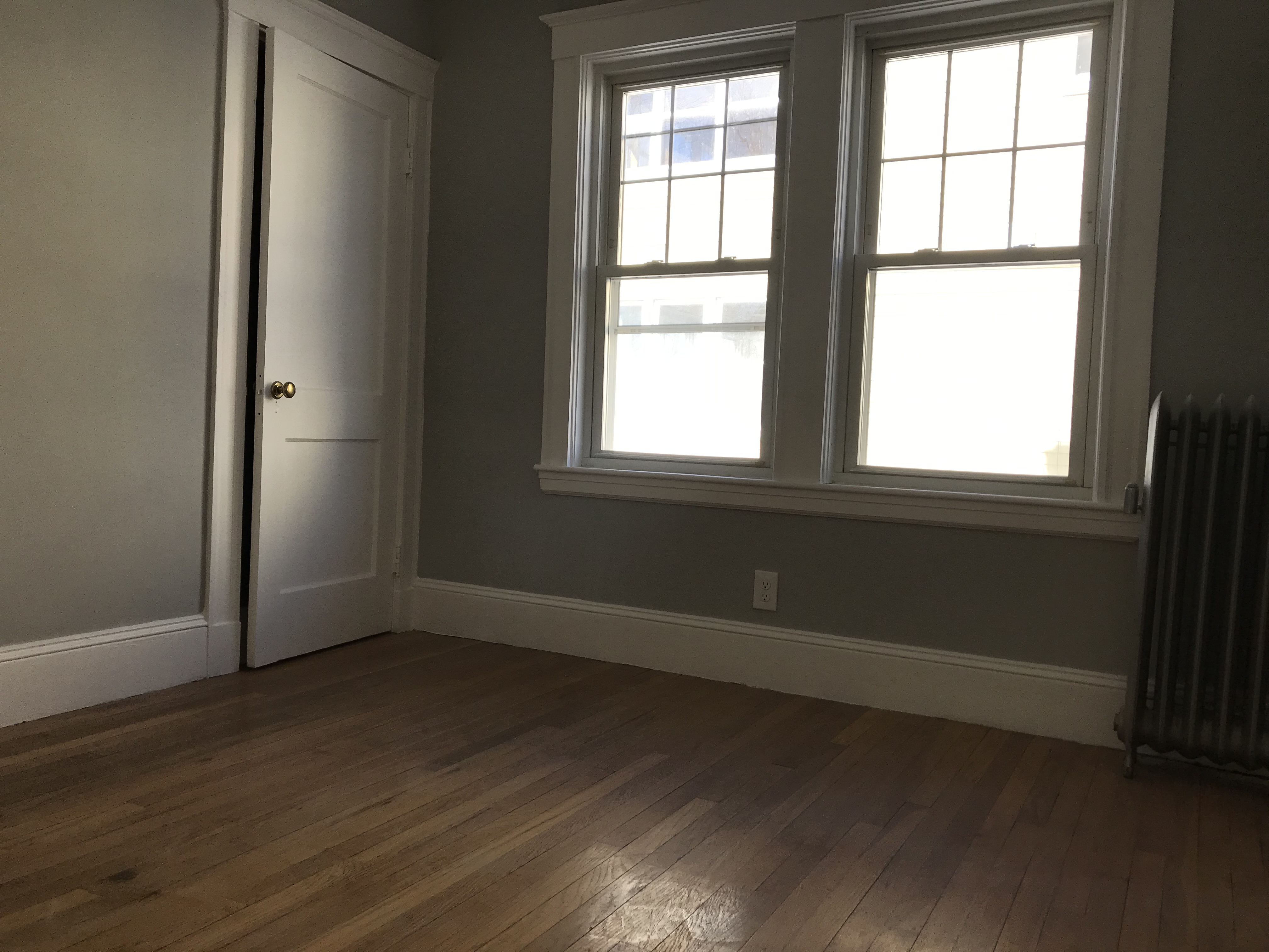 54 Brooks Ave, Arlington