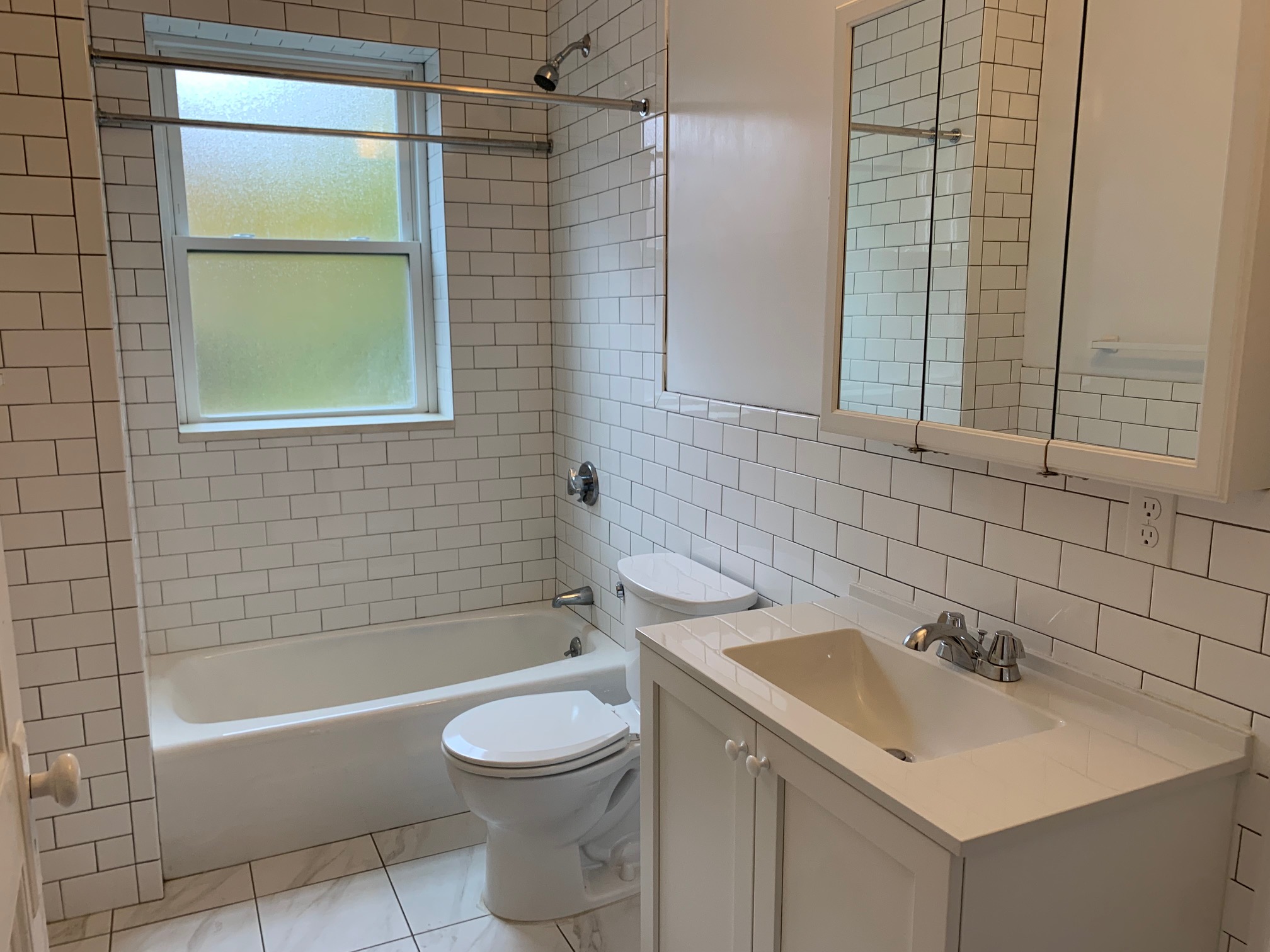 146 Oxford St, Ward Two