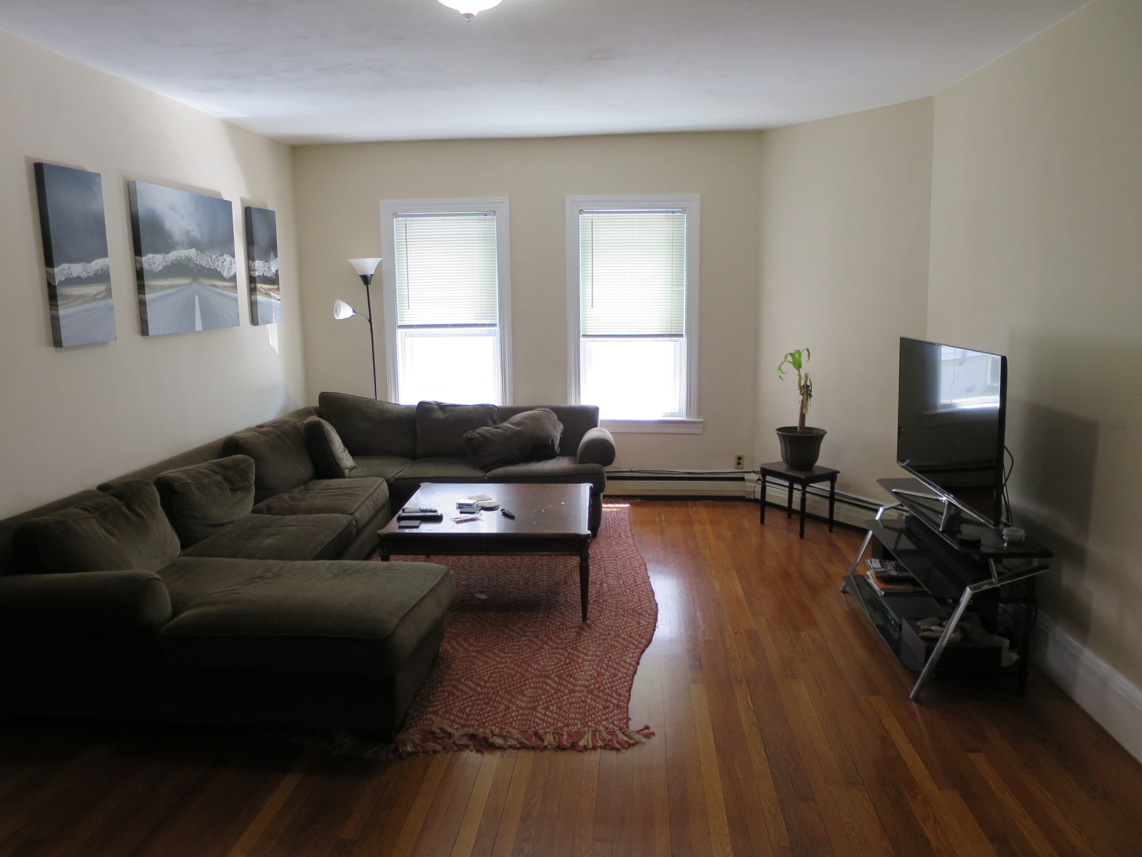 461 Broadway, Ball Square