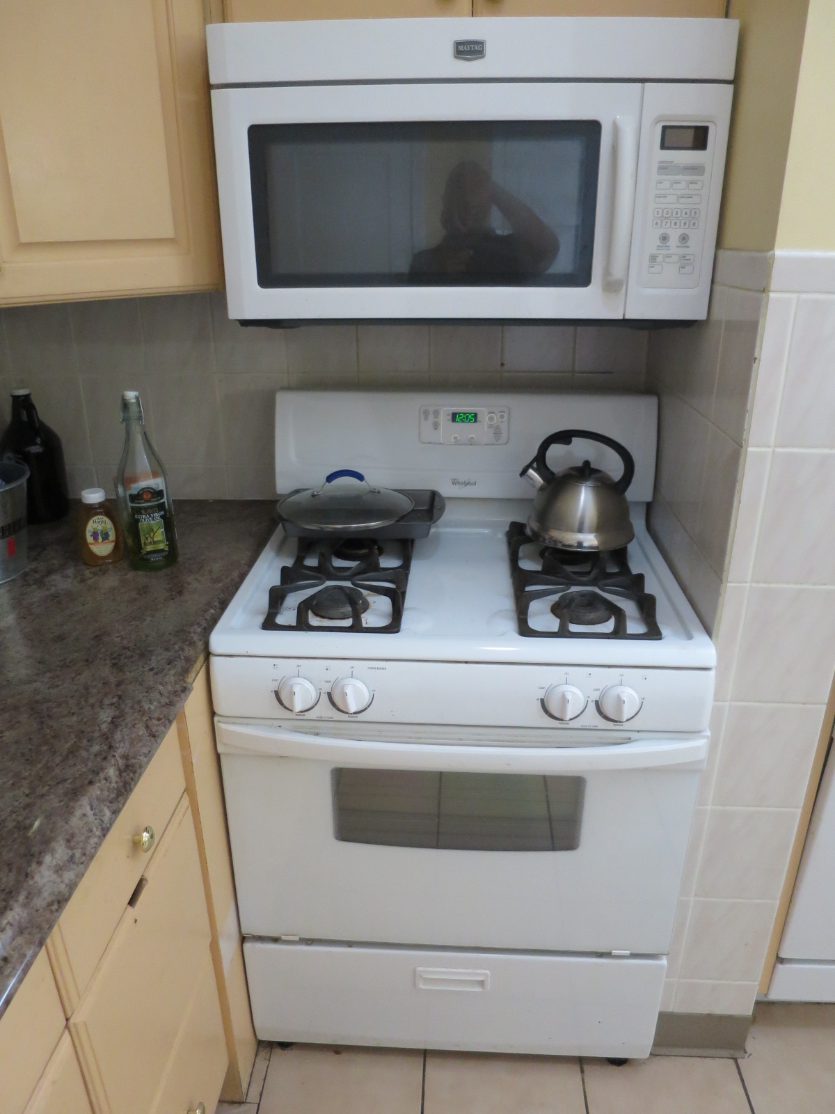 461 Broadway, Ball Square