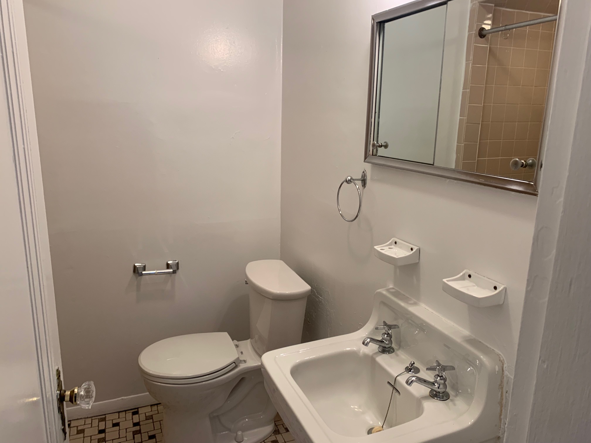 34 Medfield St, Fenway