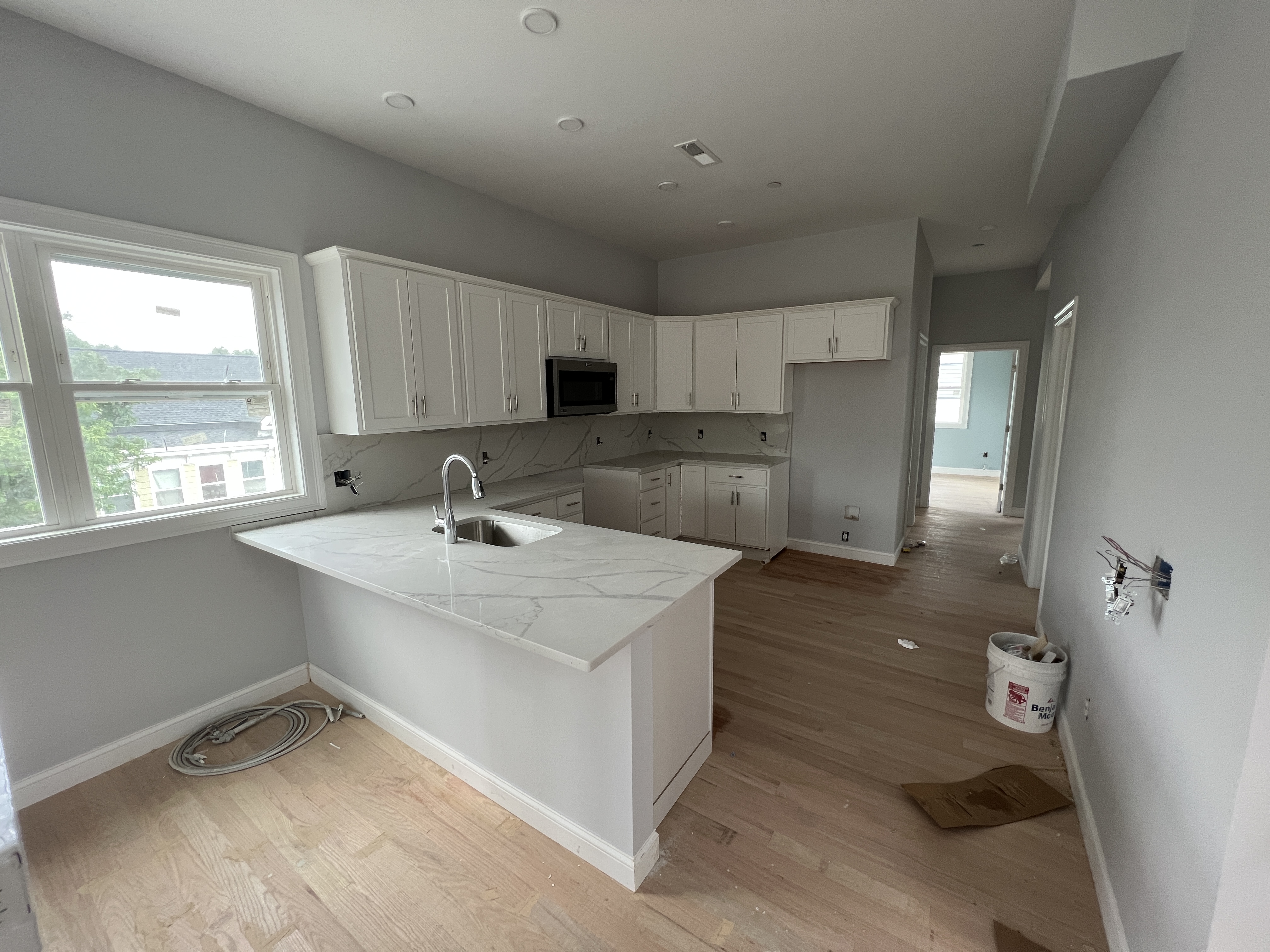 126 Cross St, East Somerville