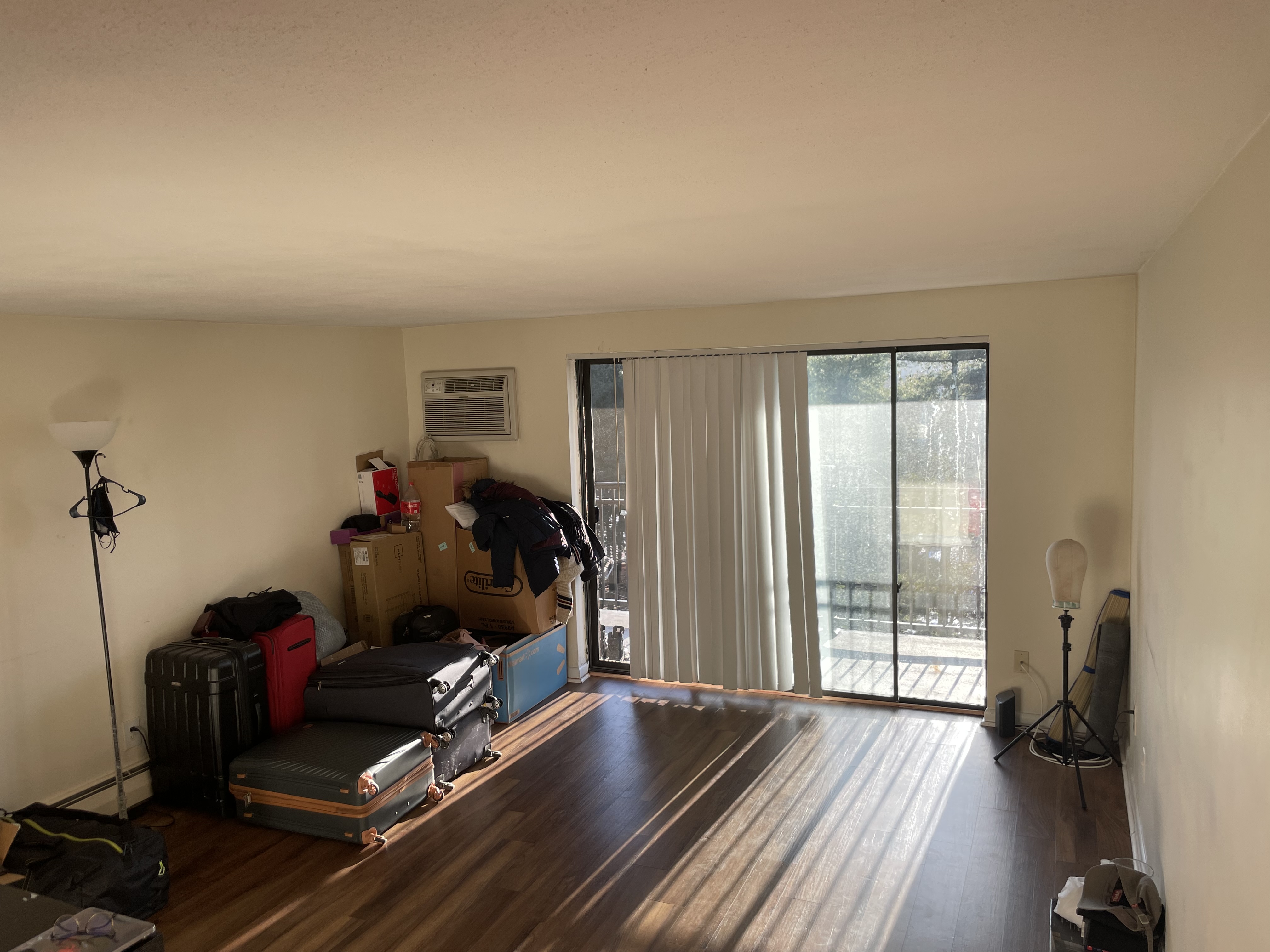 16 Whites Ave, Watertown