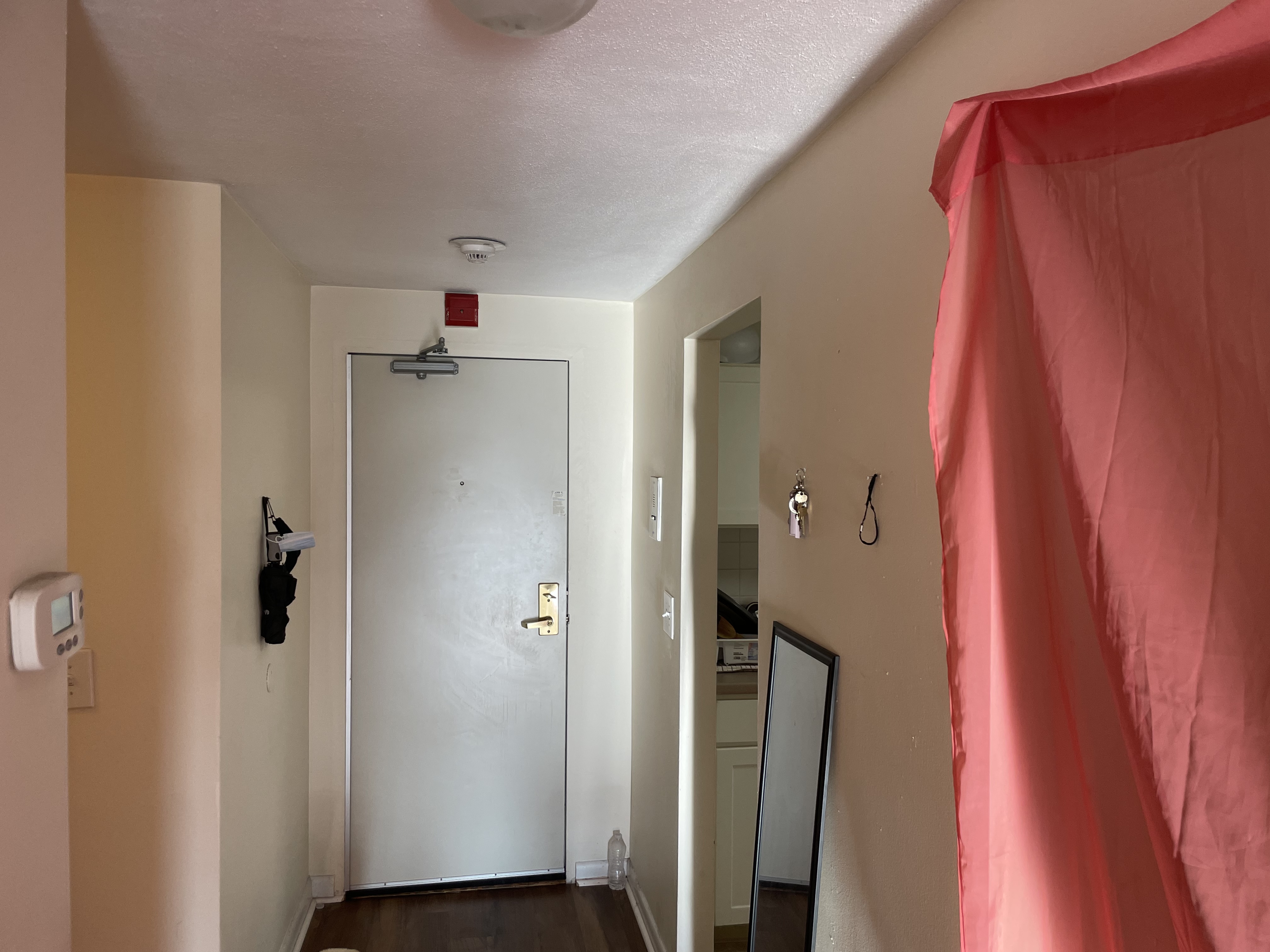 16 Whites Ave, Watertown