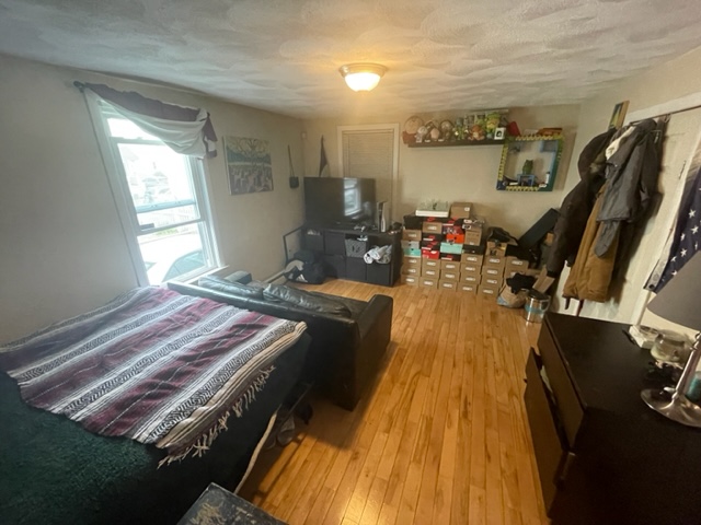 396 Charles St, Malden