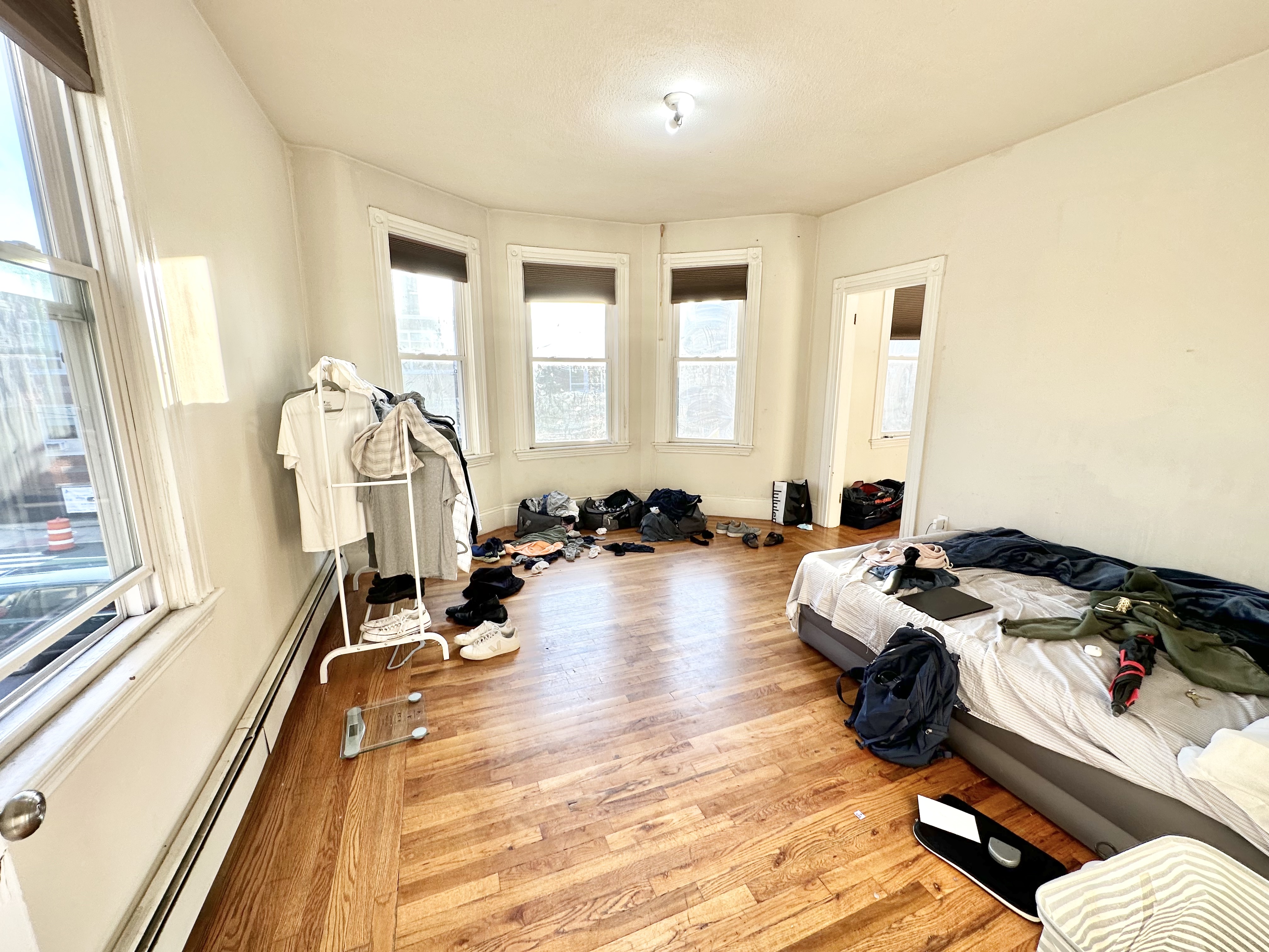 16 Webster Ave, East Somerville