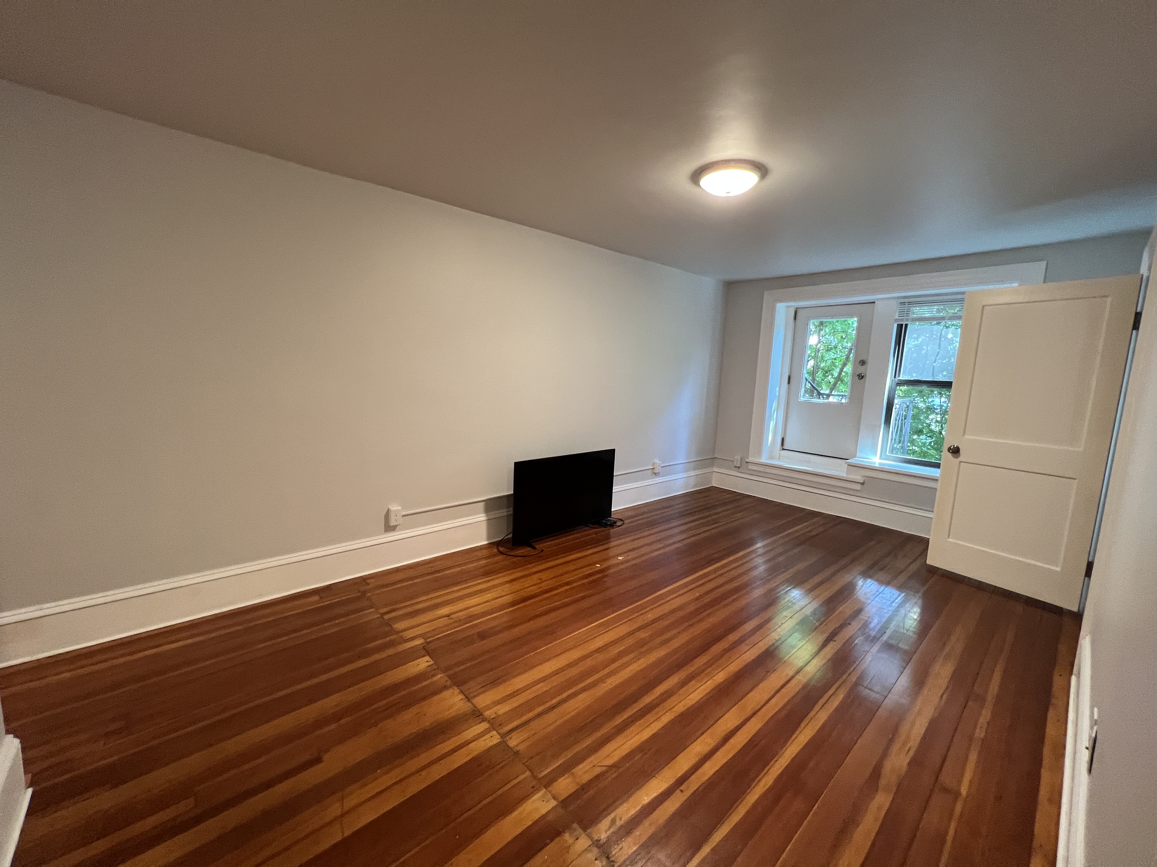 1463 Beacon St, Griggs Park