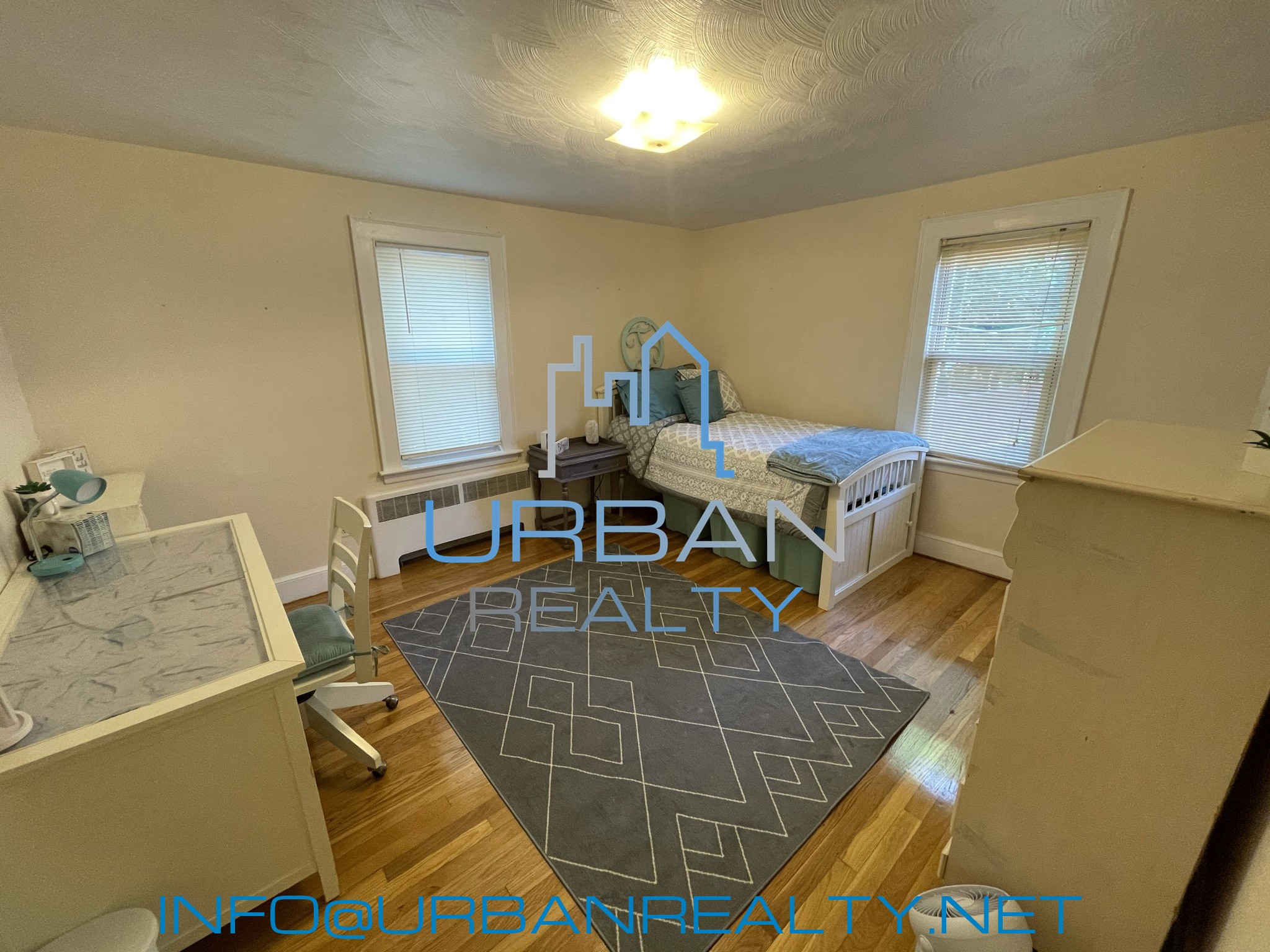 100 Undine Rd, Brighton