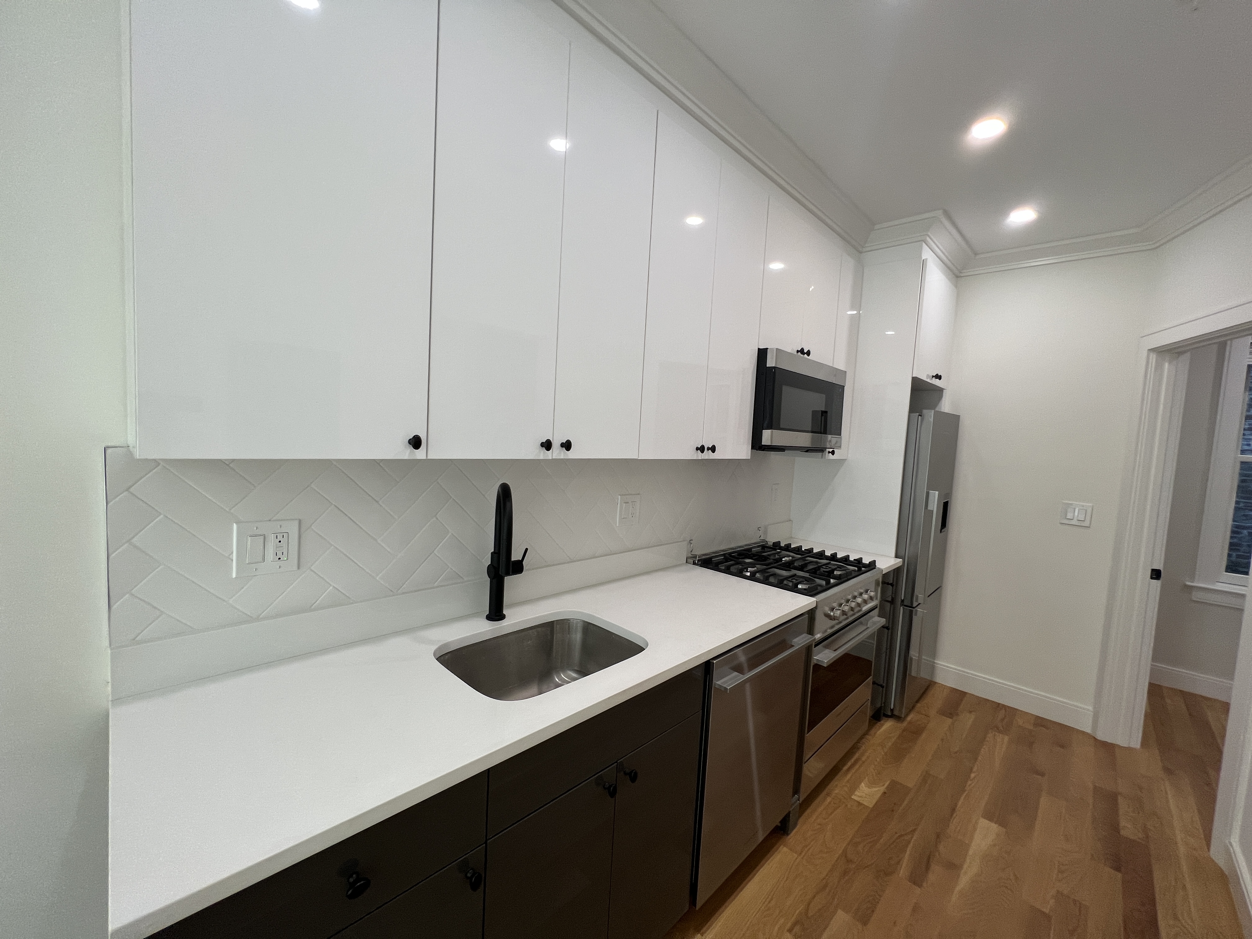 18 Grove St, Beacon Hill