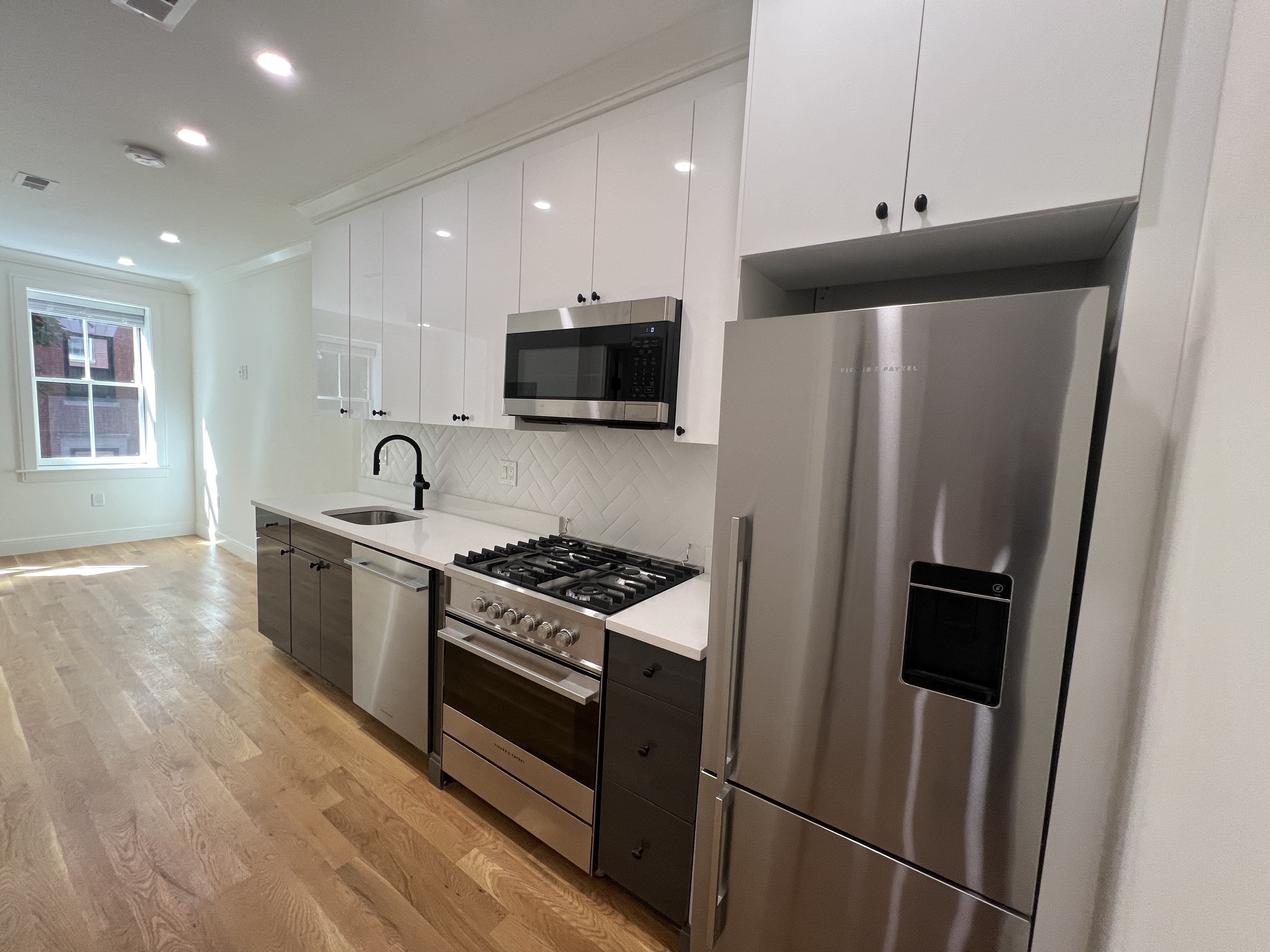 18 Grove St, Beacon Hill