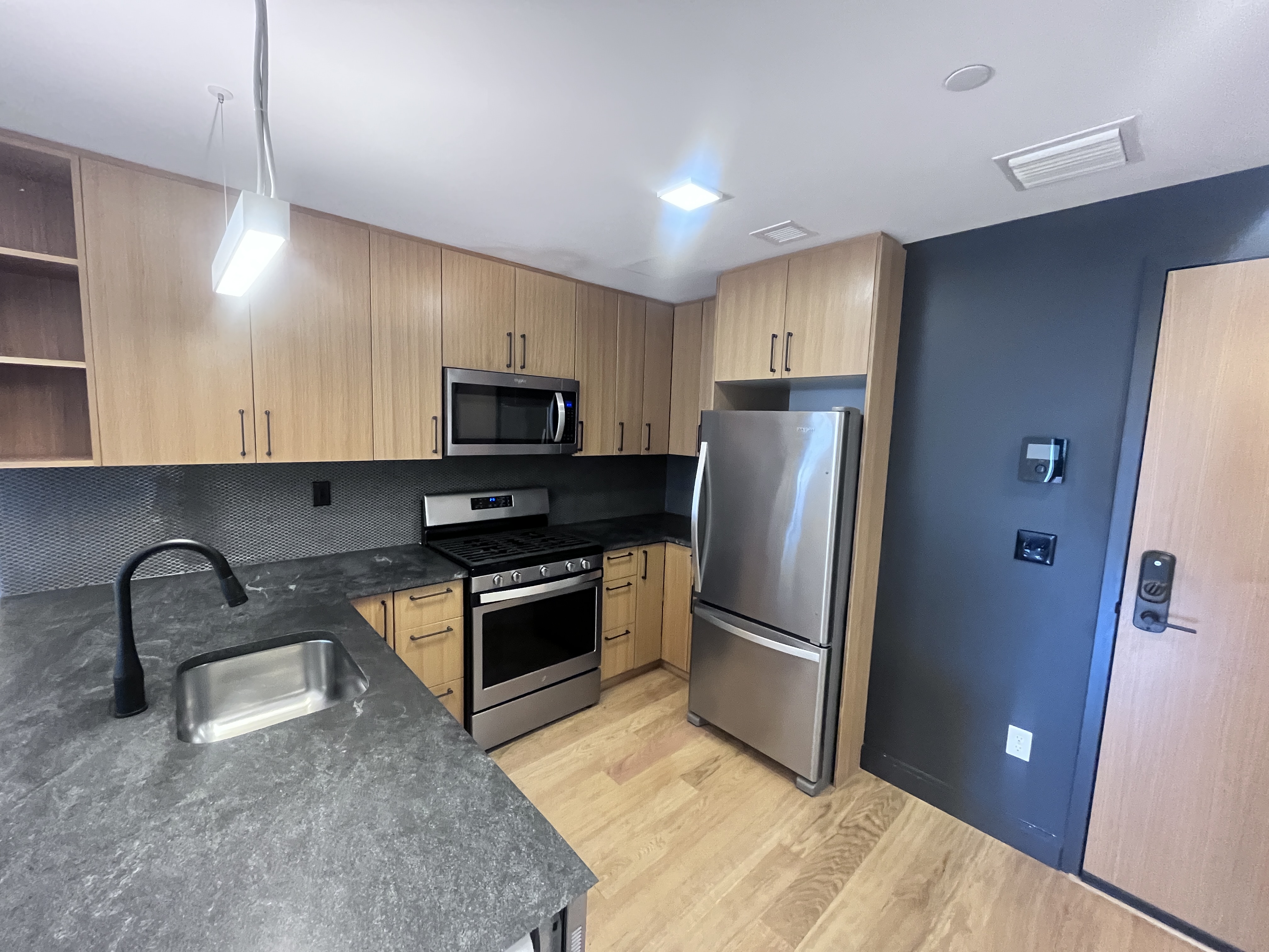 83 Gardner St, Allston