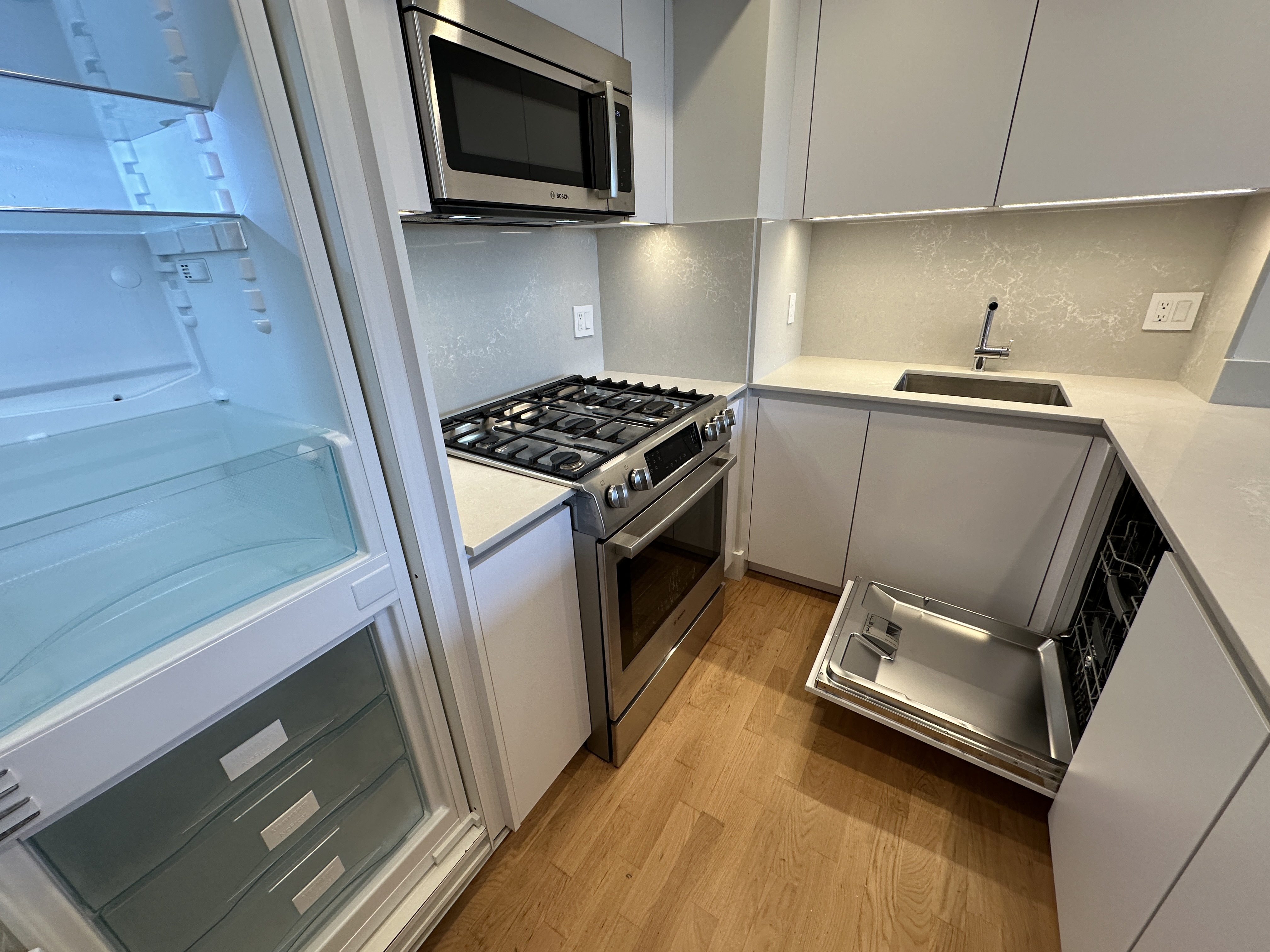 1410 Columbia Rd, South Boston