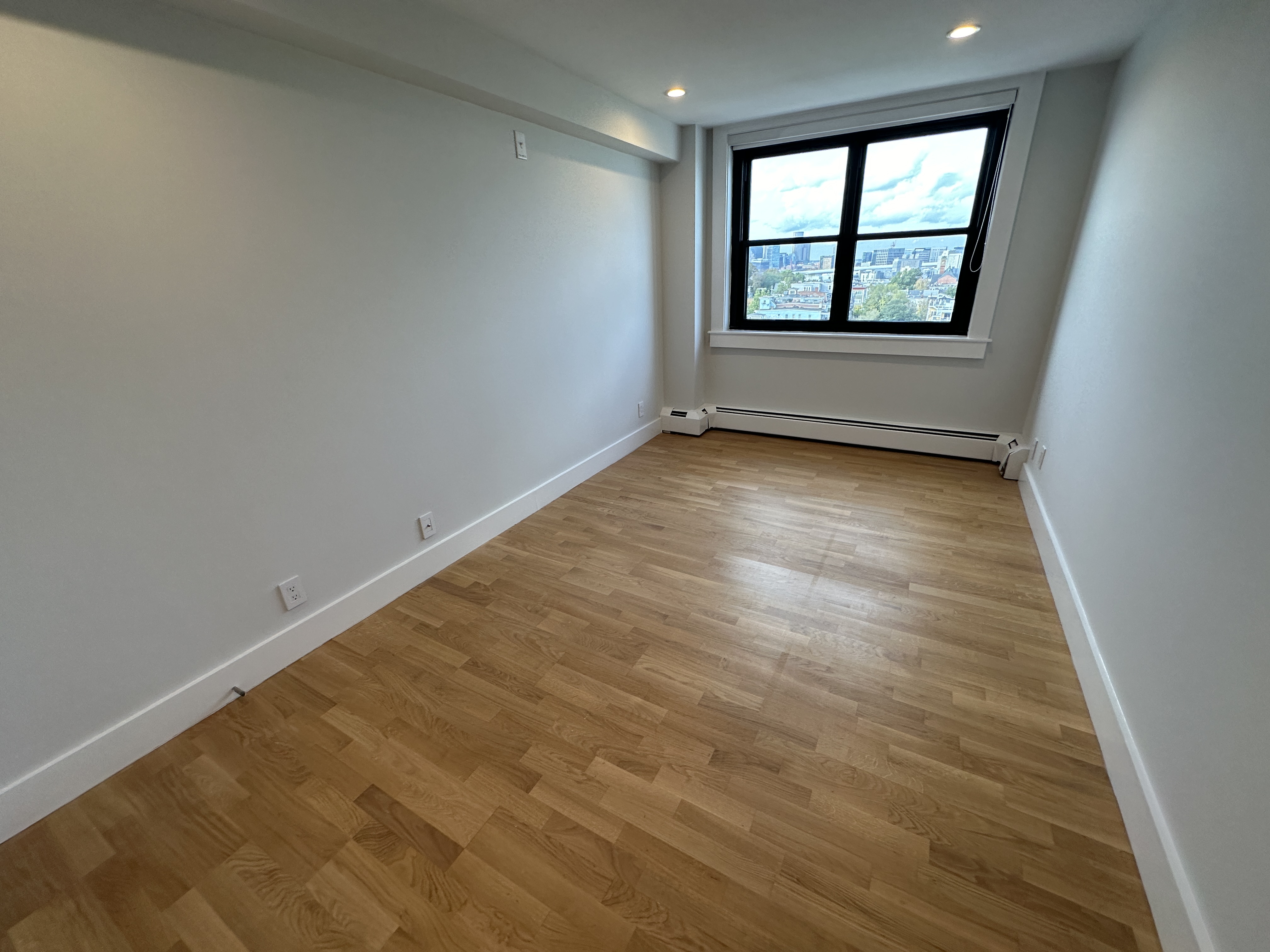 1410 Columbia Rd, South Boston