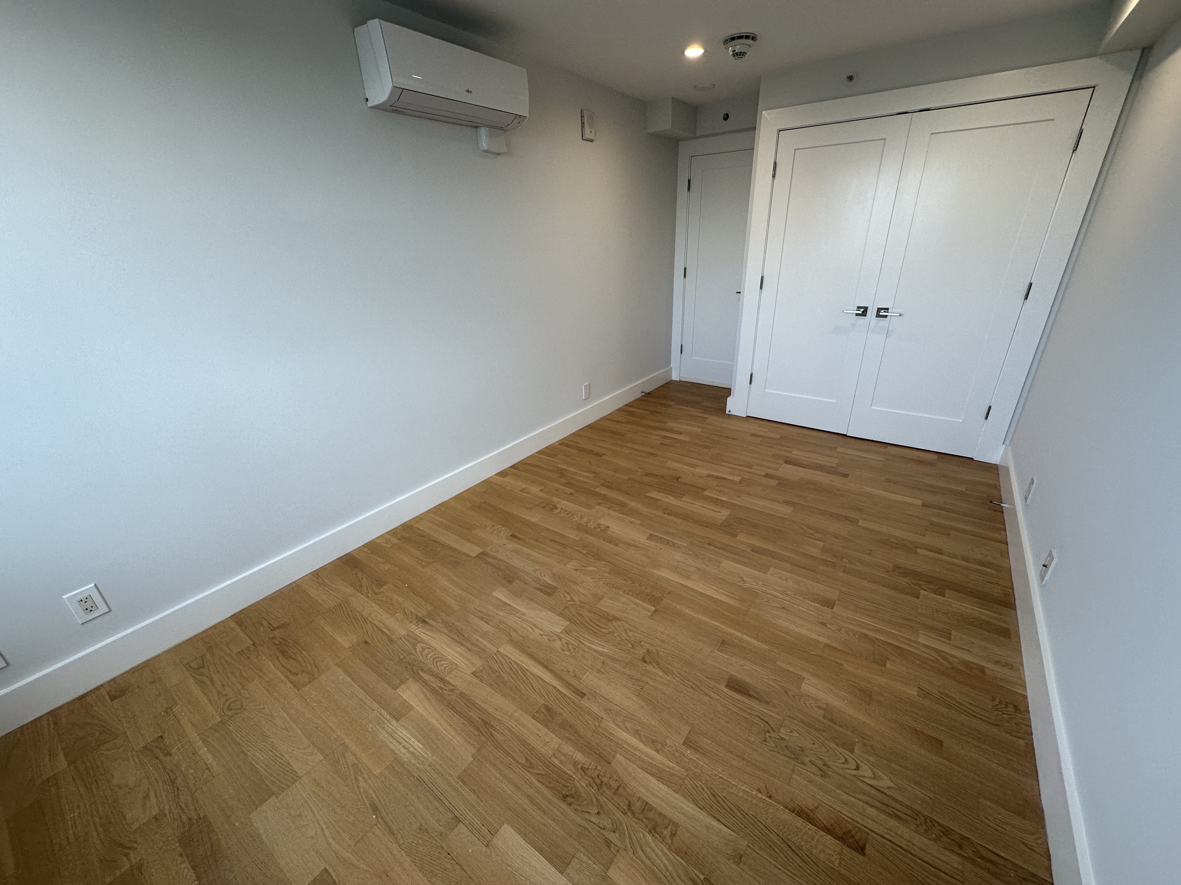 1410 Columbia Rd, South Boston