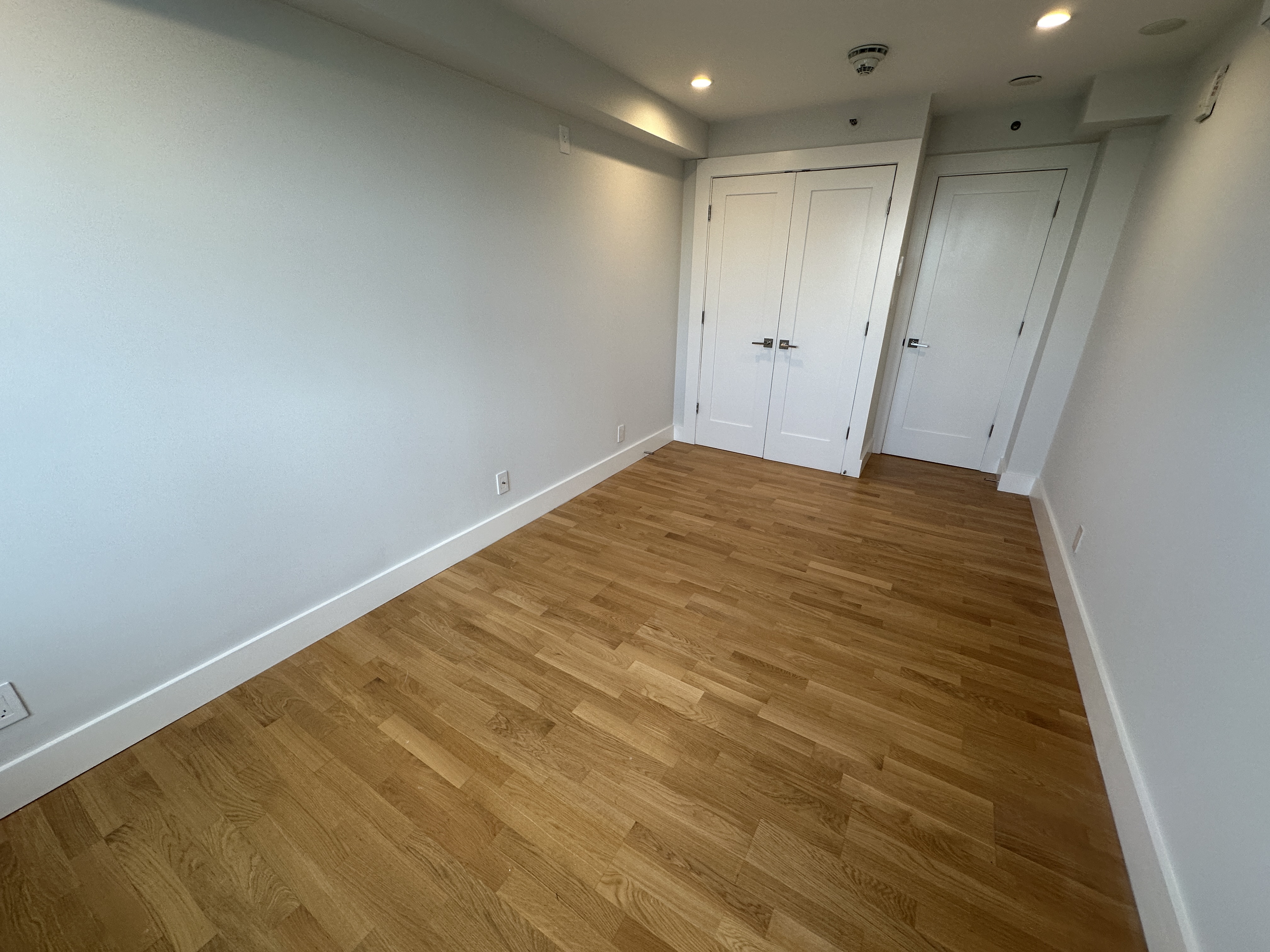 1410 Columbia Rd, South Boston