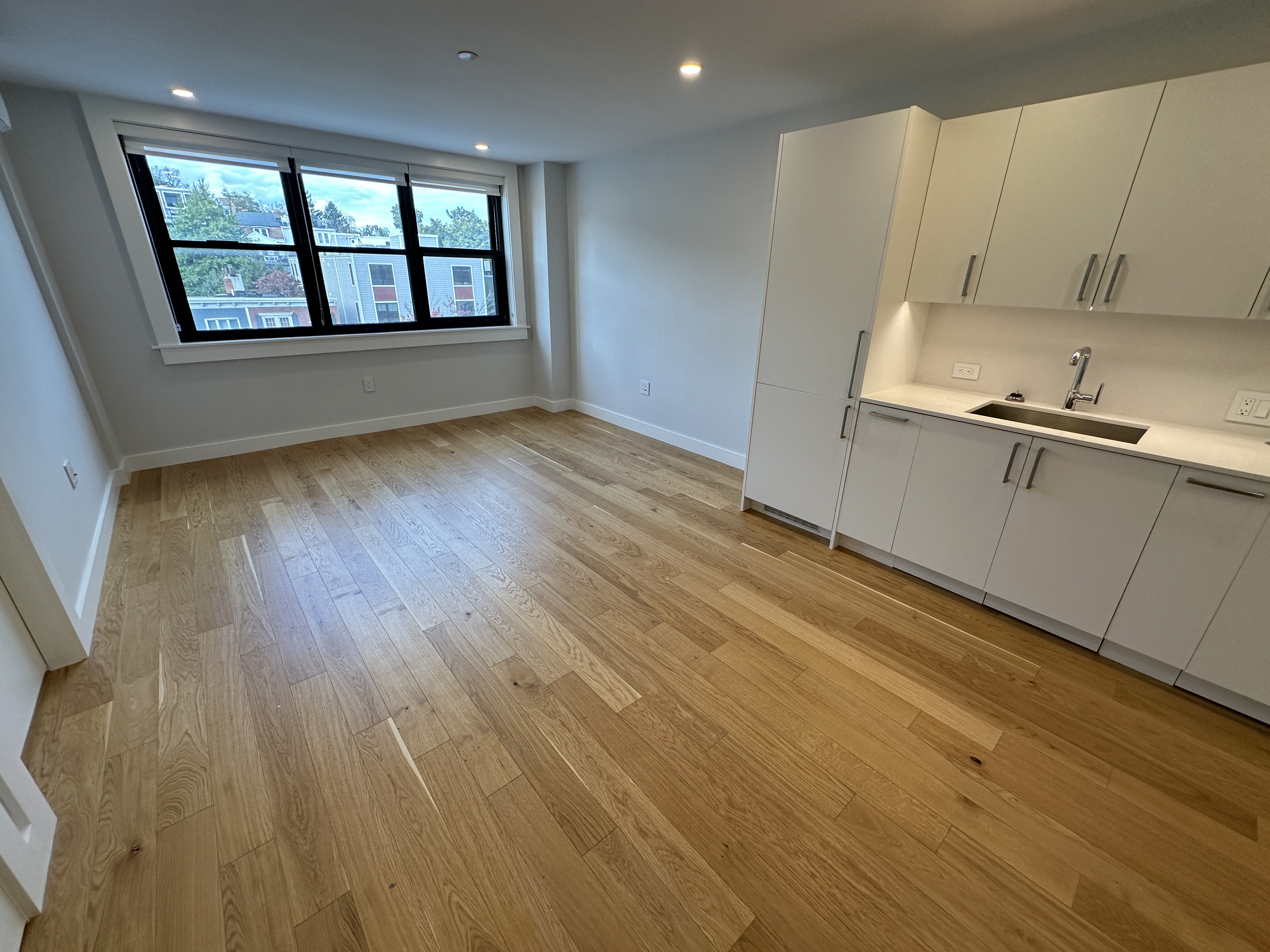 1410 Columbia Rd, South Boston