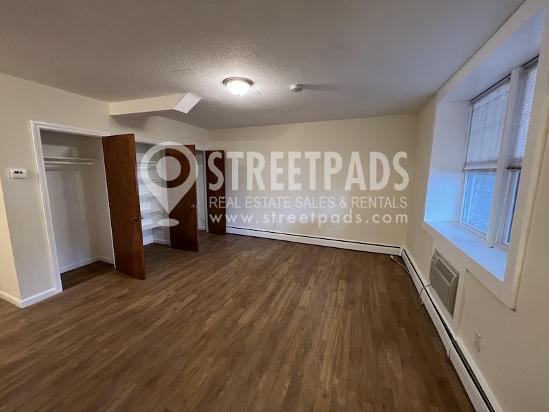 2018 Commonwealth Ave, Brighton