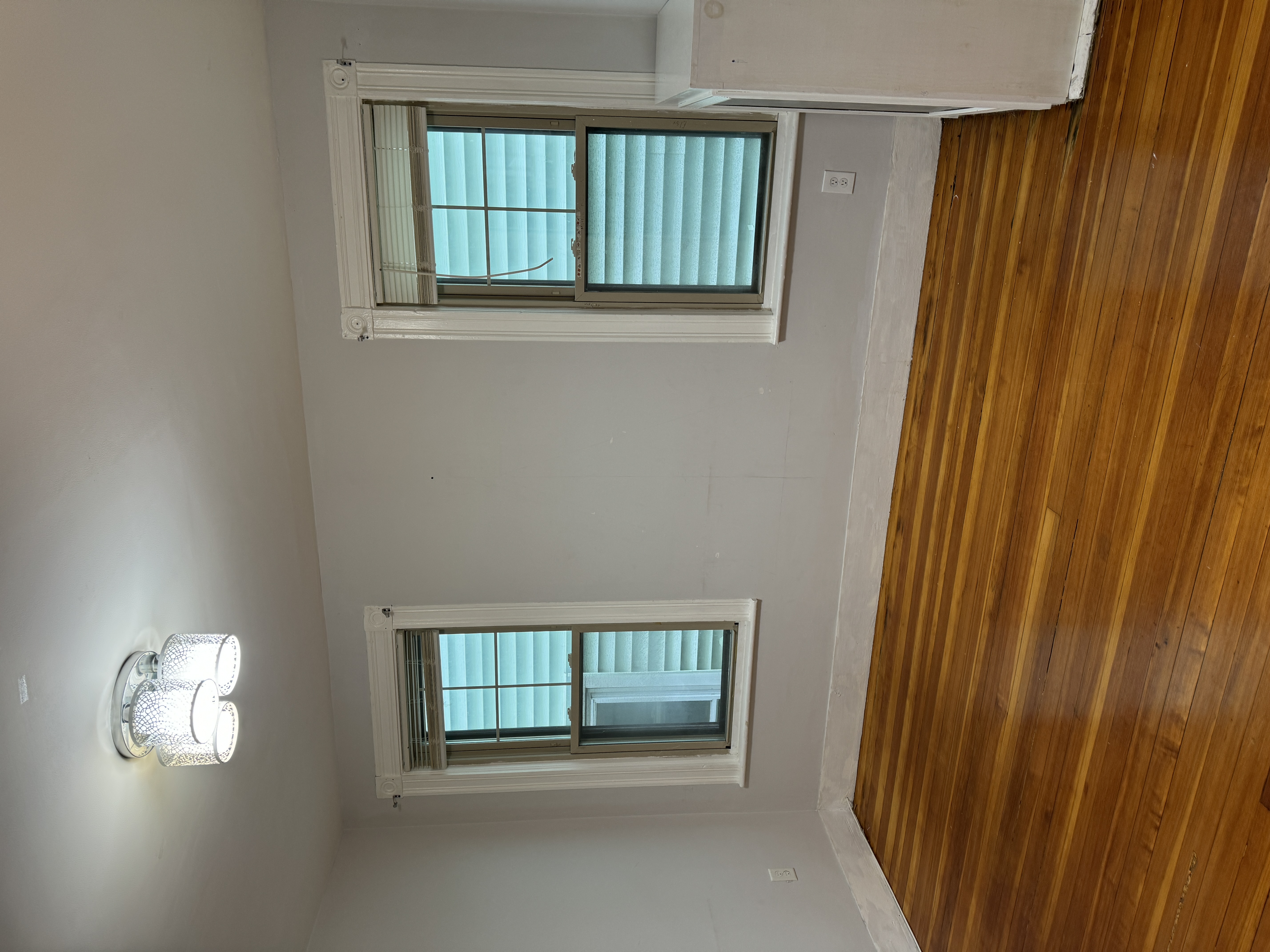 205 Lexington St, East Boston