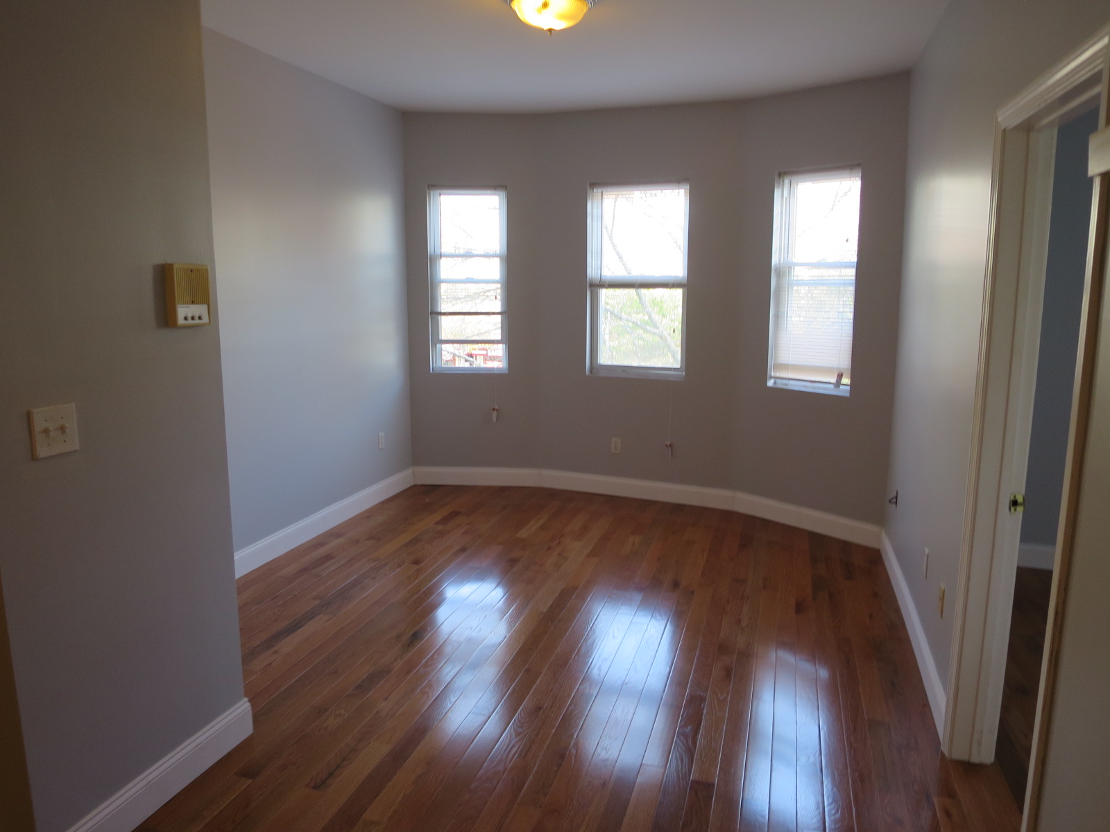 360 Somerville Ave, Union Square