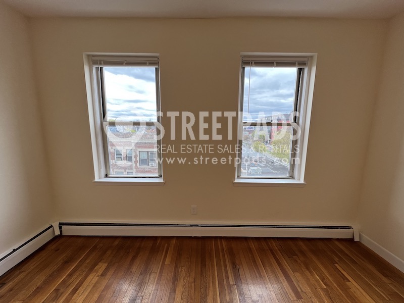 64 Brighton Ave, Allston