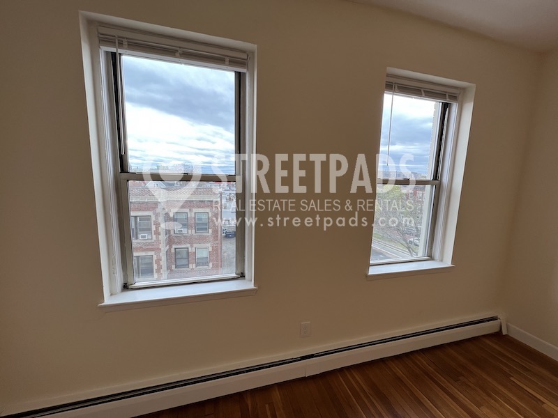 64 Brighton Ave, Allston