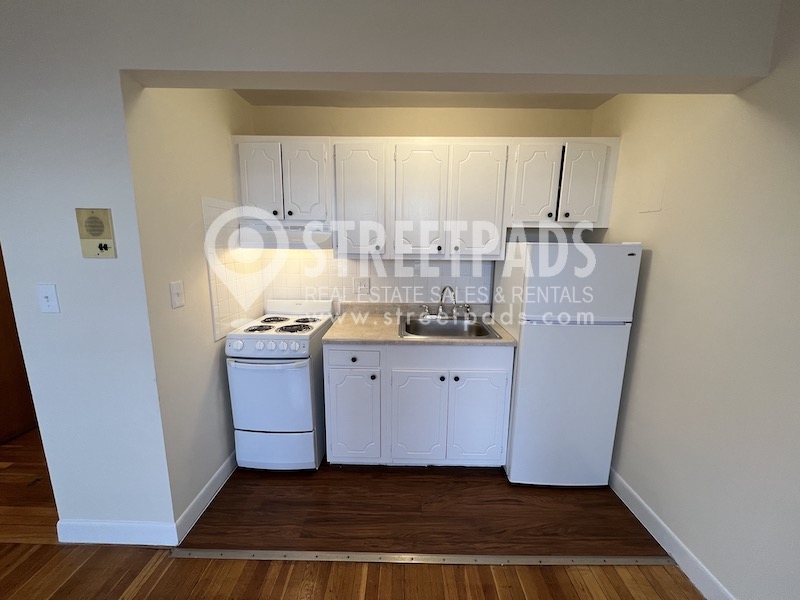 64 Brighton Ave, Allston