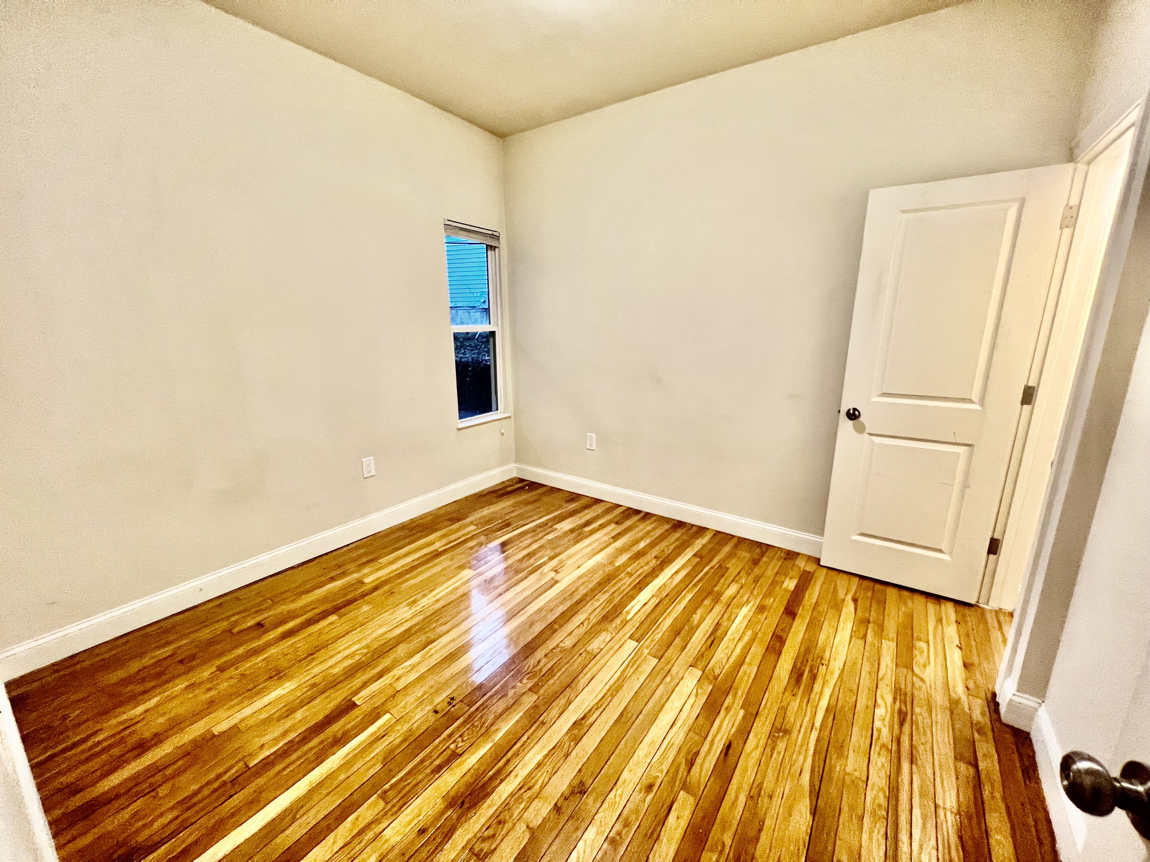 9 Greenville St, Prospect Hill