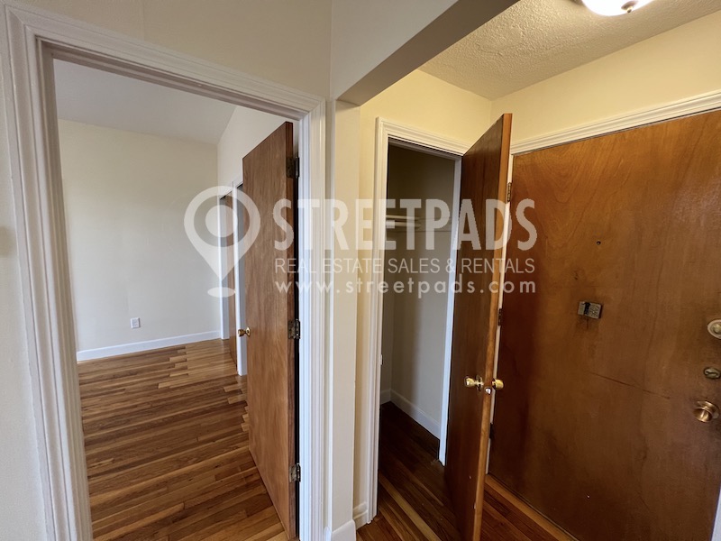 64 Brighton Ave, Allston