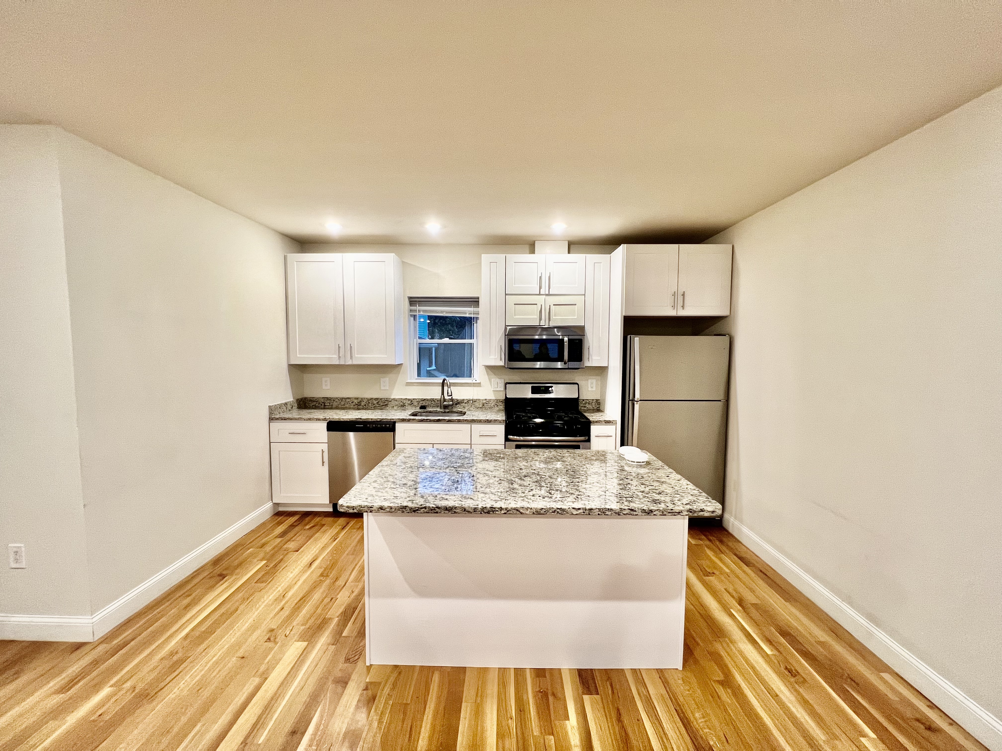 9 Greenville St, Prospect Hill