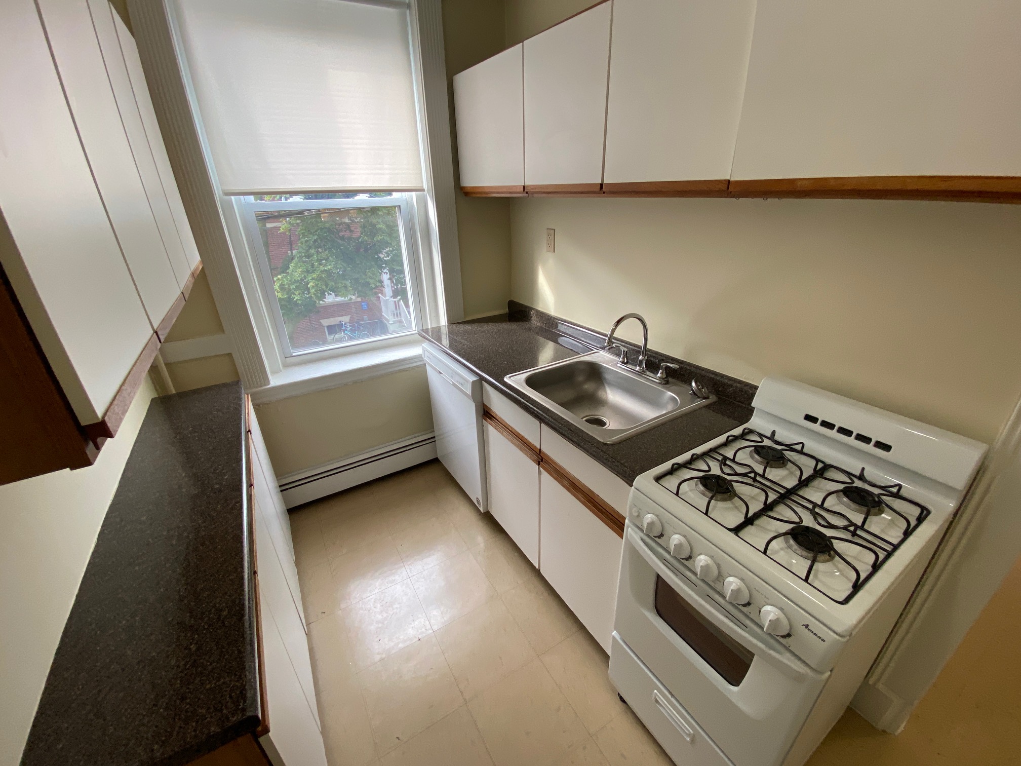 77 Empire St, Allston