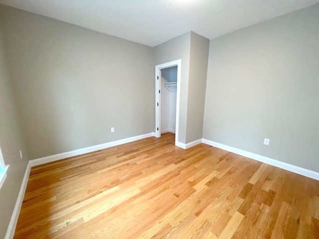 21 Harris Rd, Medford