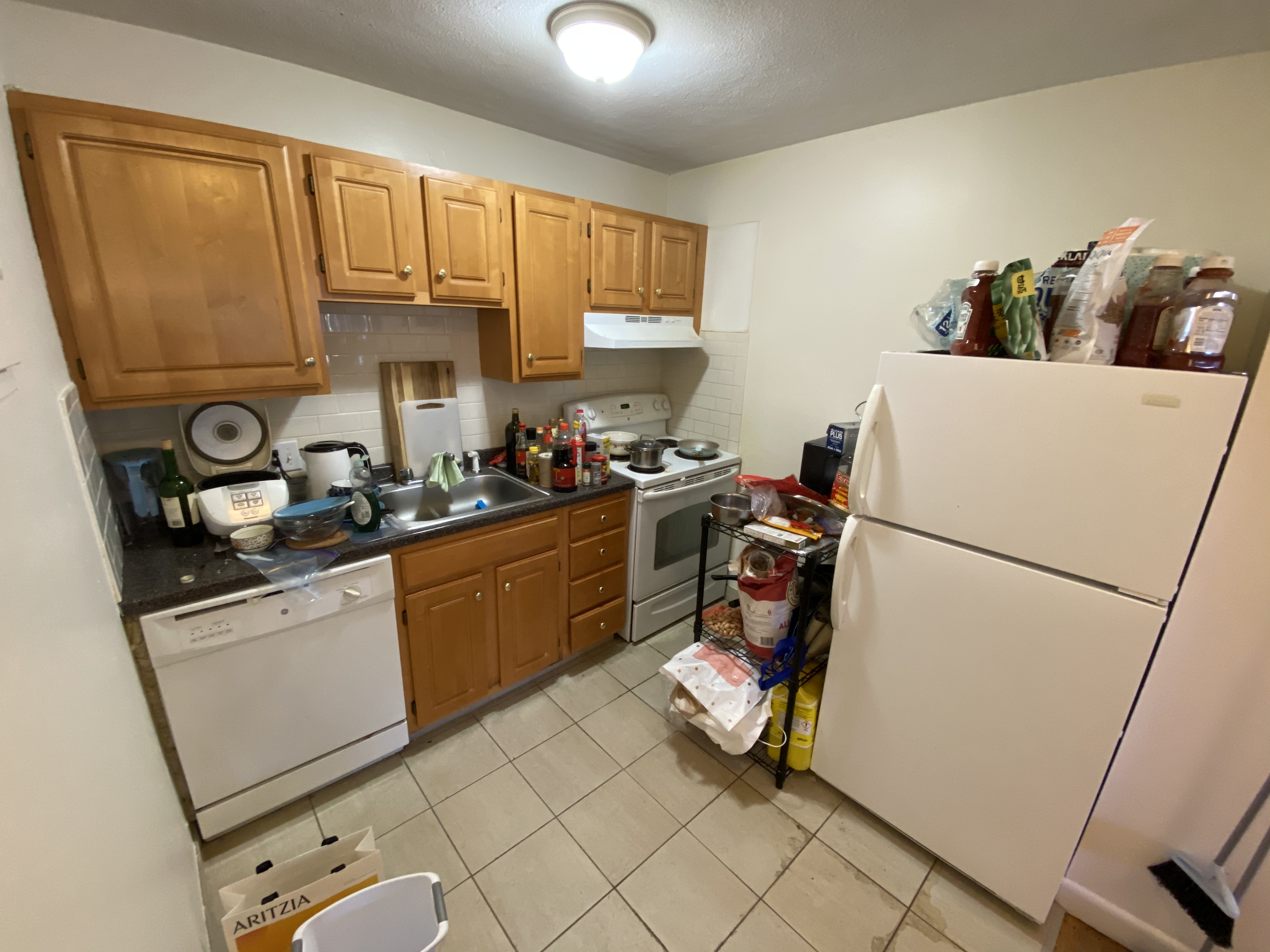 75 Gardner St, Allston