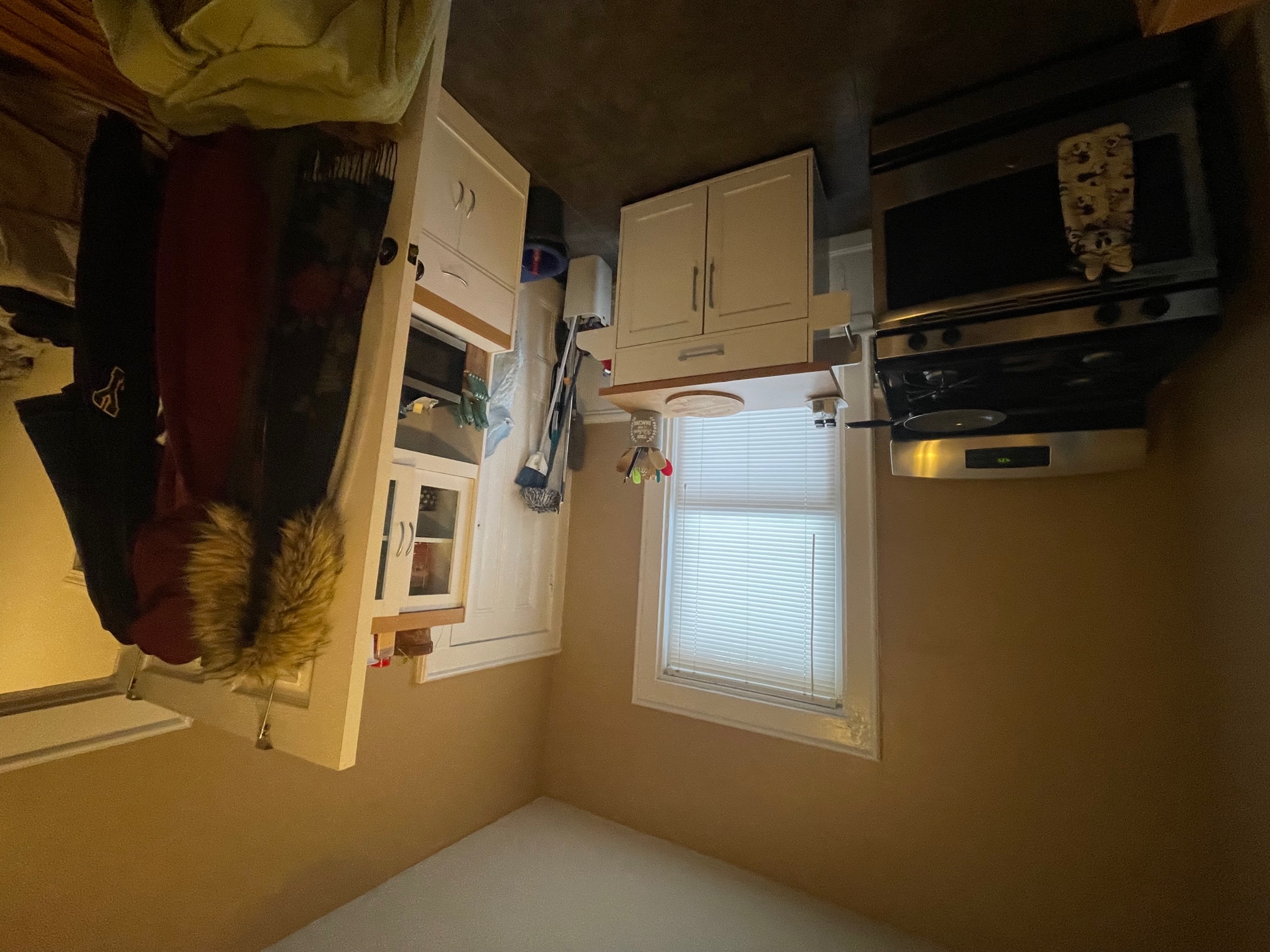 77 Bonair, East Somerville