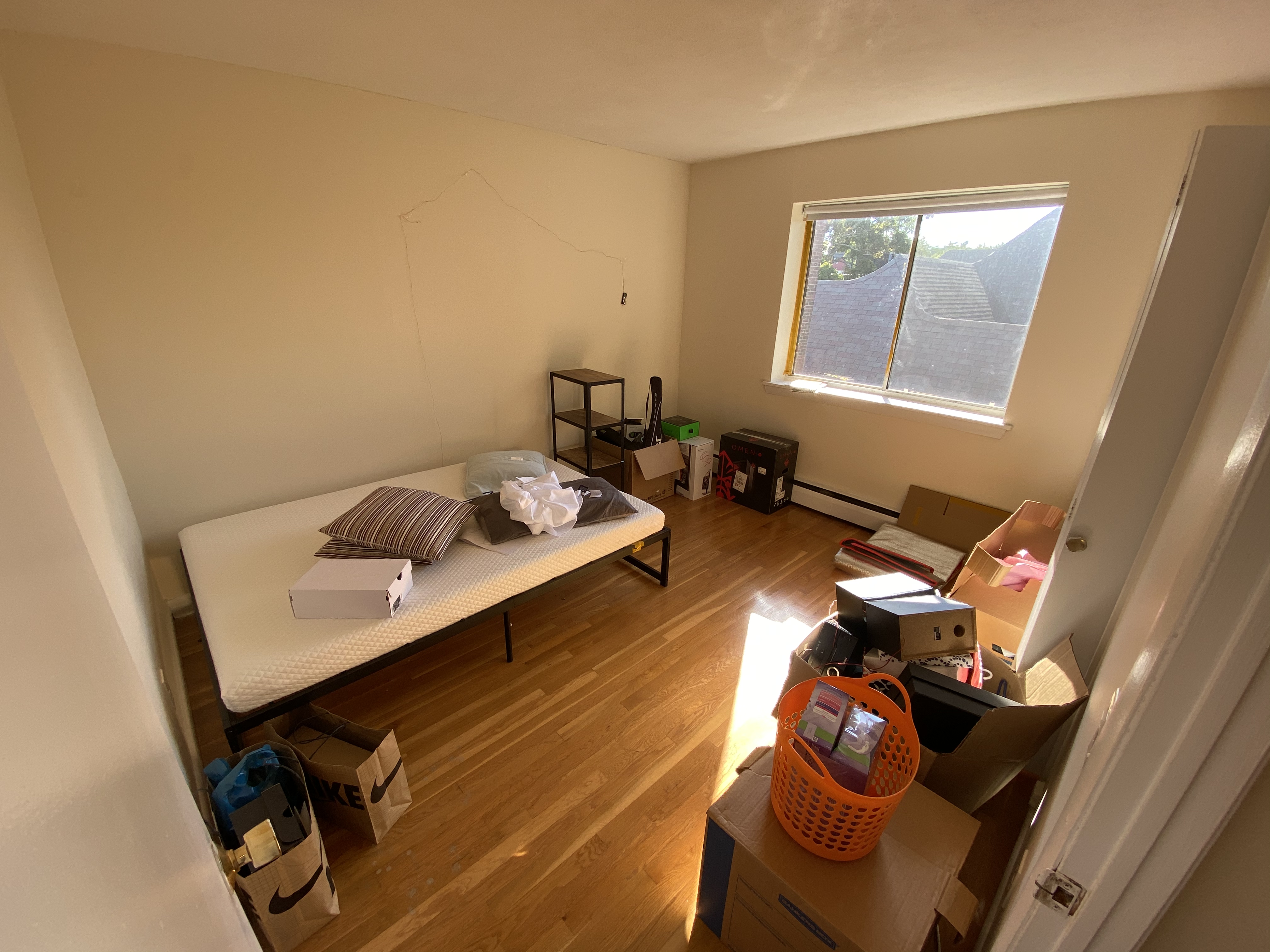 75 Gardner St, Allston