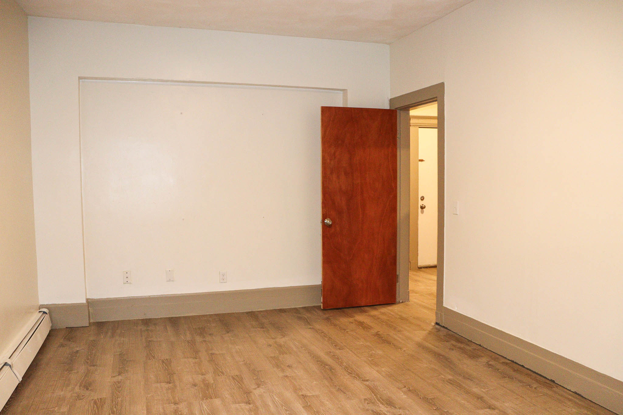 6 Waumbeck St, Dorchester