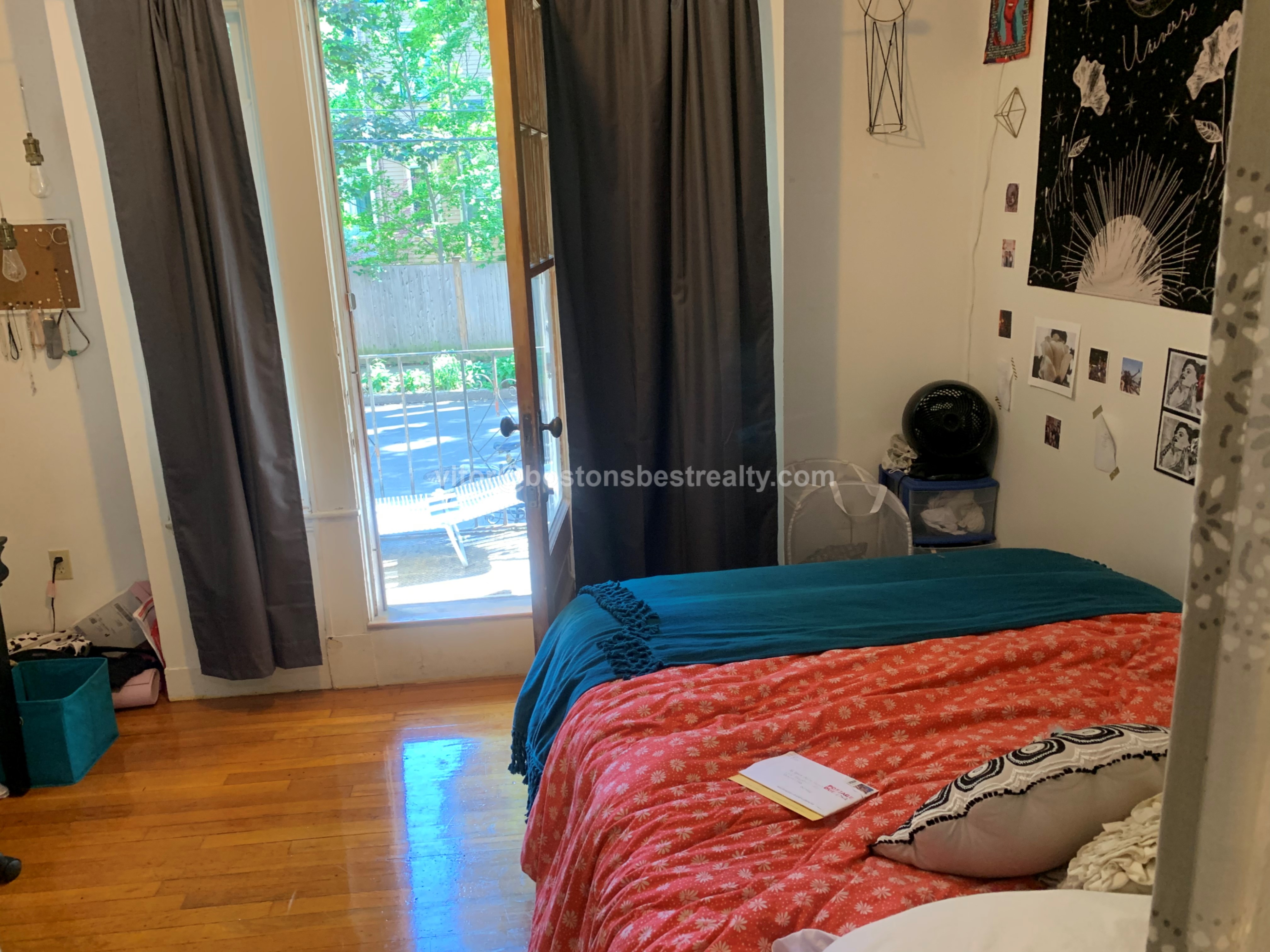 157 Thorndike St, Coolidge Corner