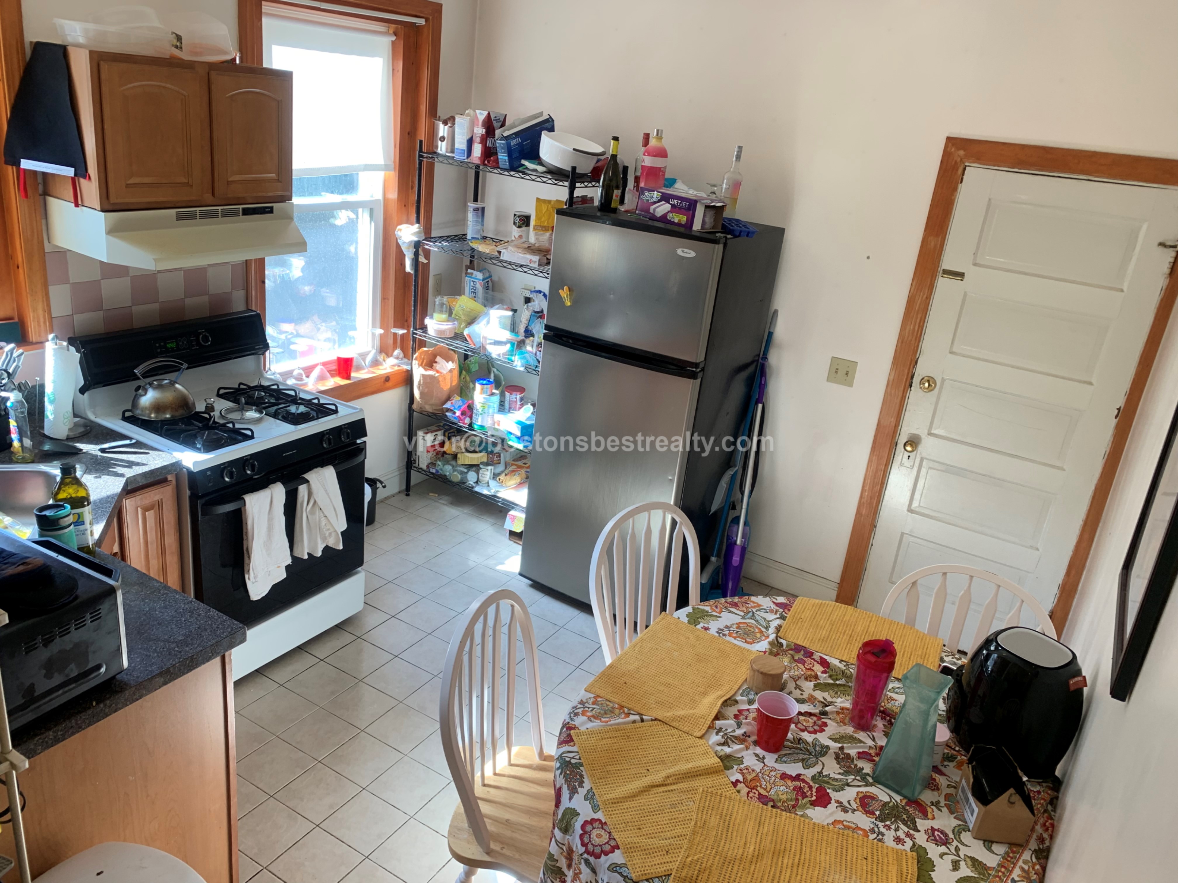 157 Thorndike St, Coolidge Corner