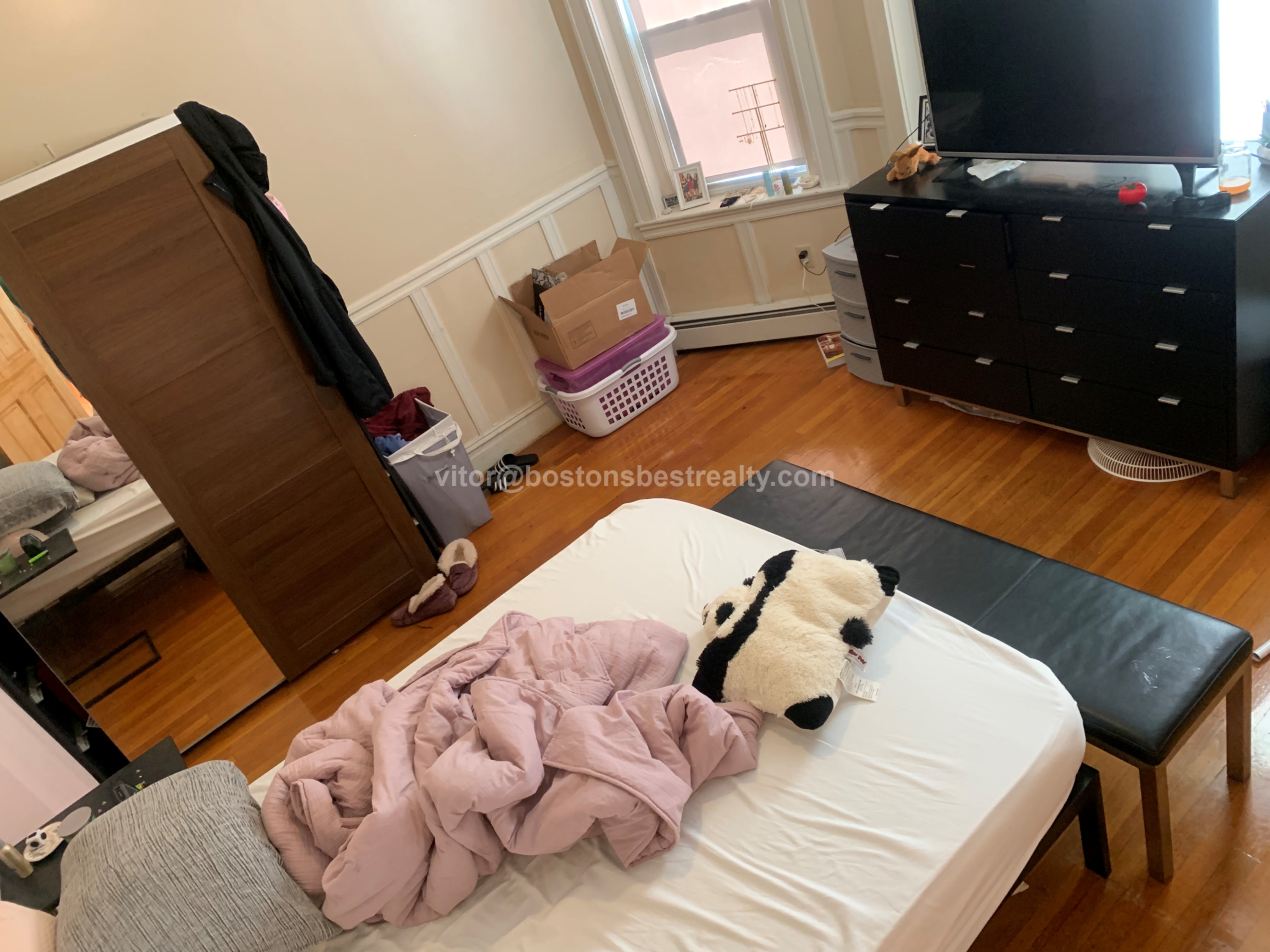 157 Thorndike St, Coolidge Corner