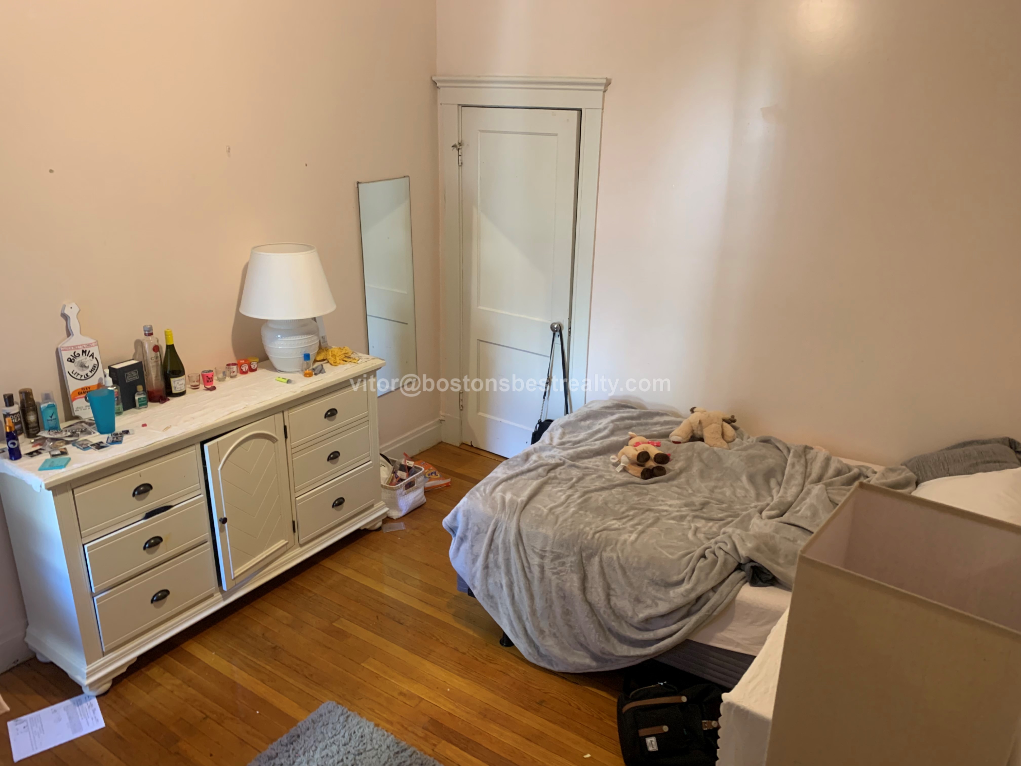 157 Thorndike St, Coolidge Corner