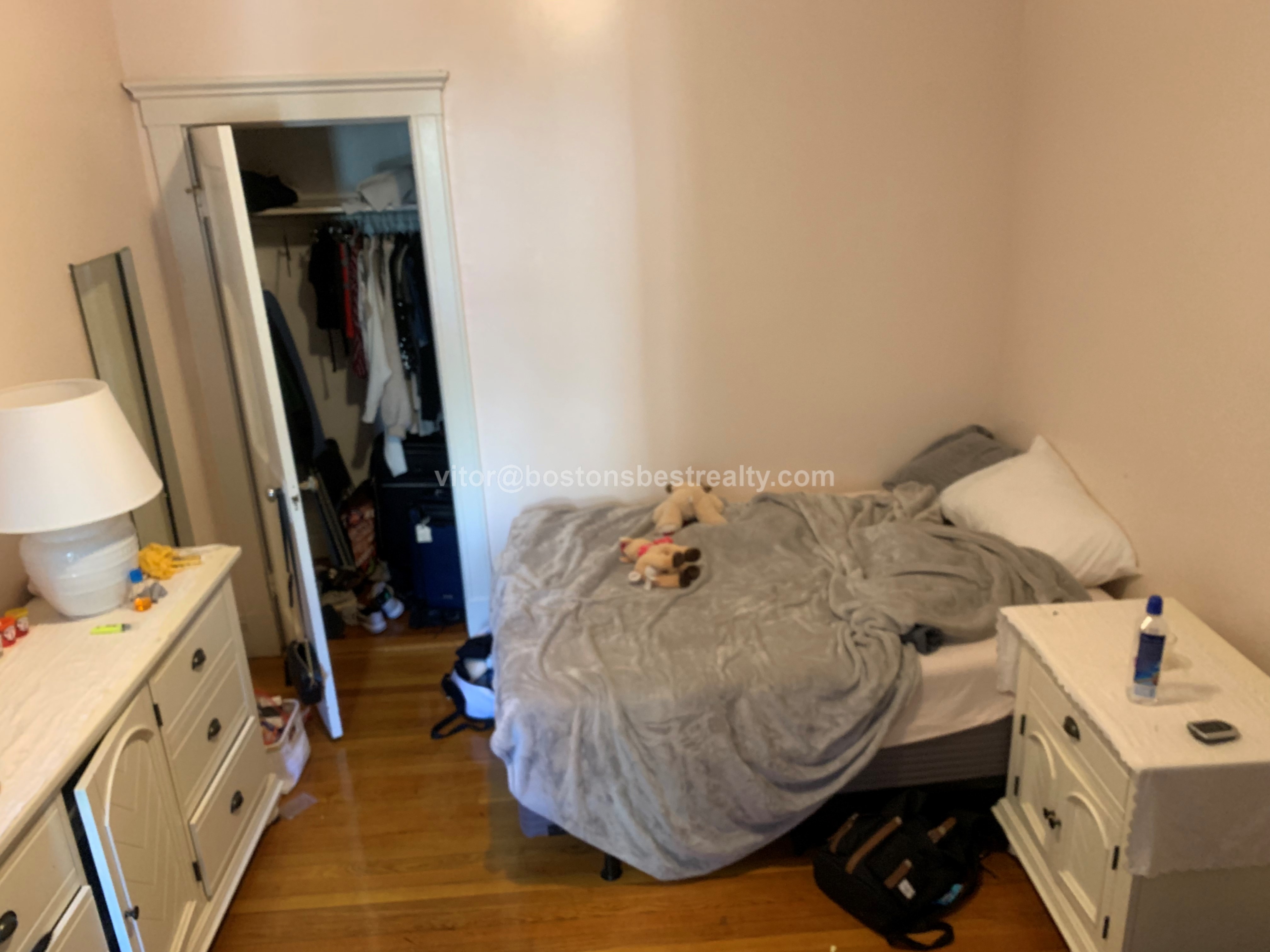 157 Thorndike St, Coolidge Corner