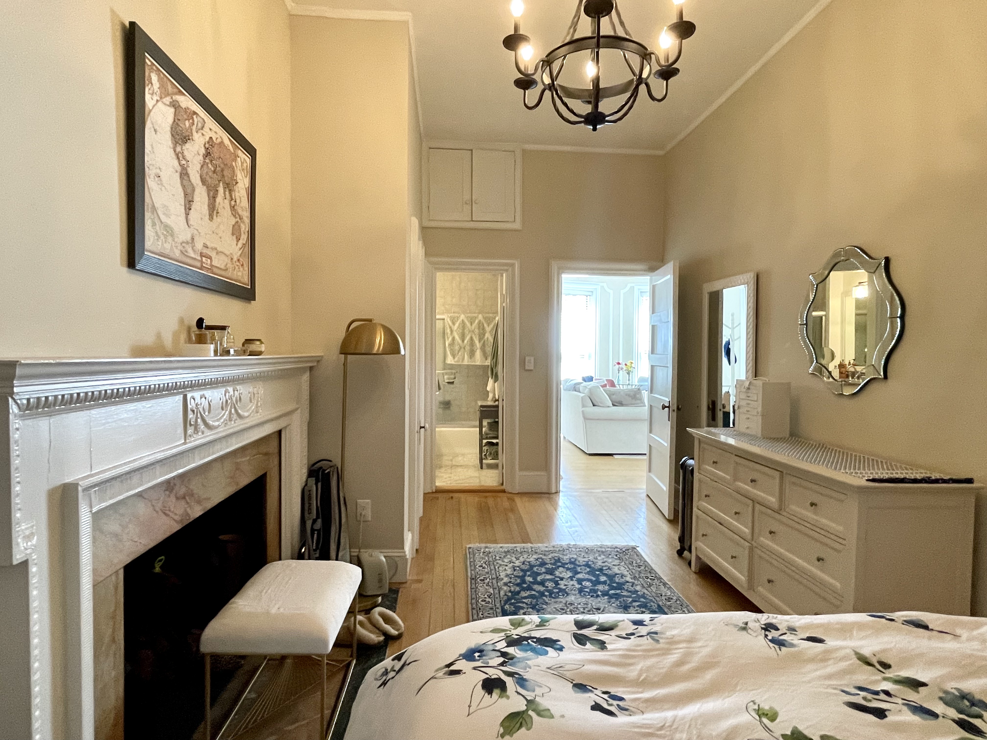 246 Beacon St, Back Bay