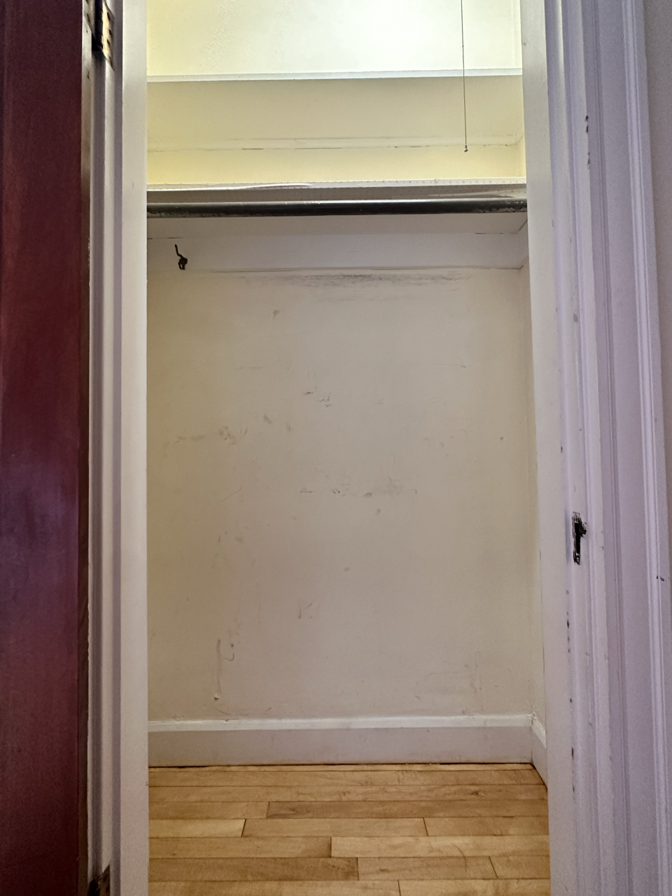 1100 Beacon St, Longwood