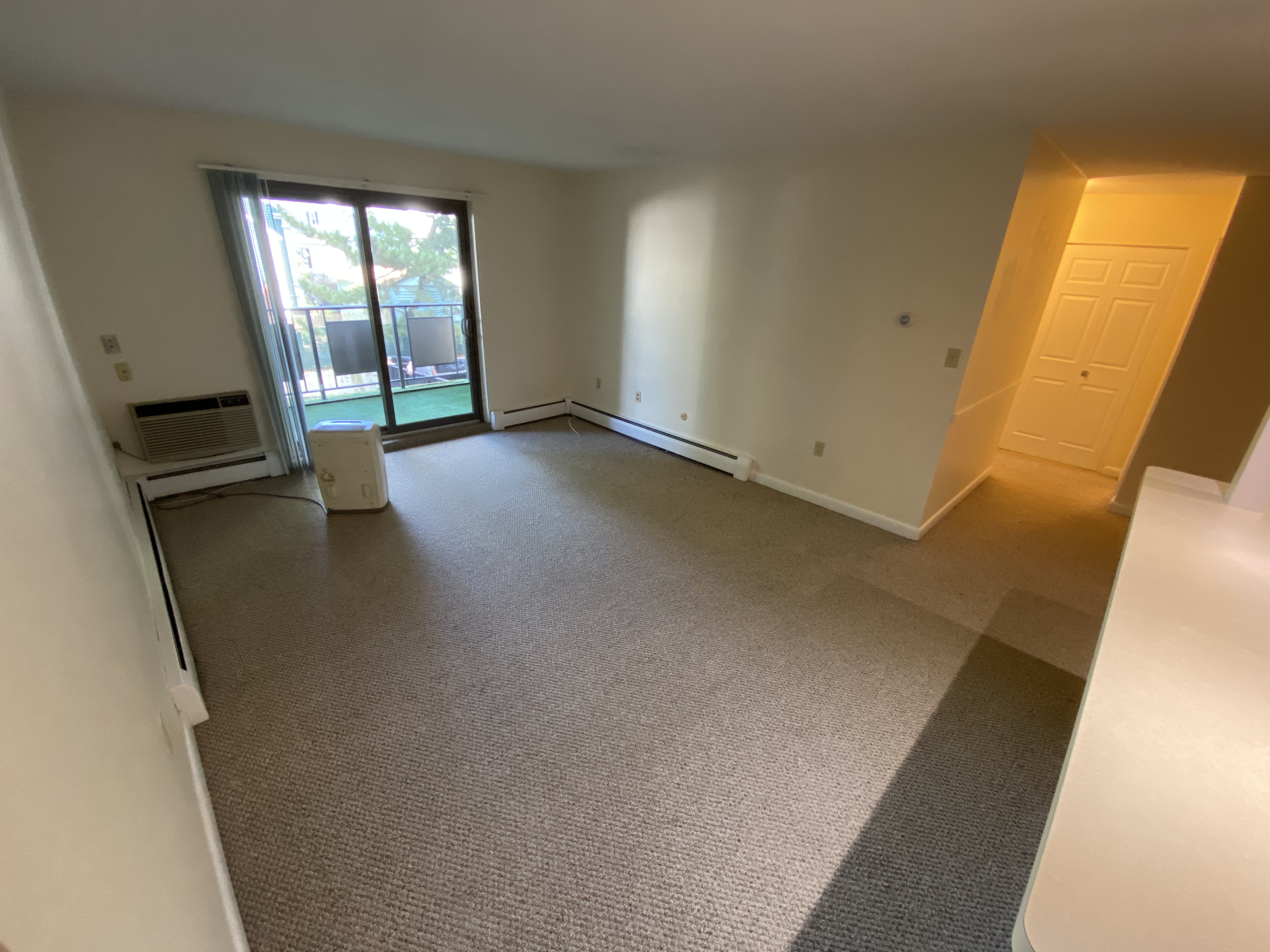 385 Massachusetts Ave, North Cambridge