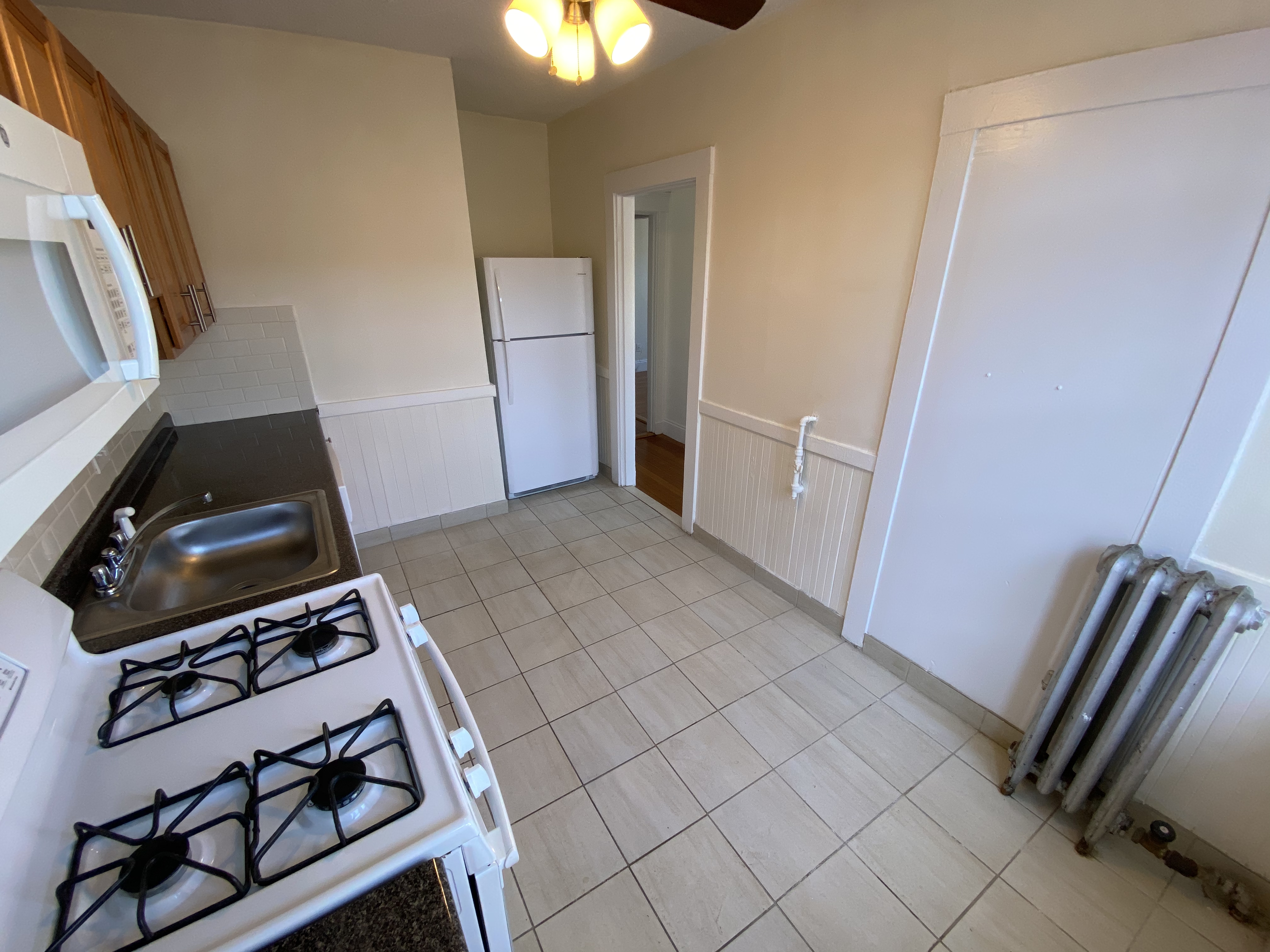 518 Cambridge St, Allston