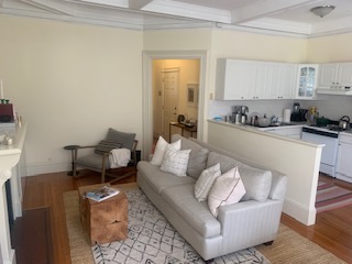 227 Newbury St, Back Bay