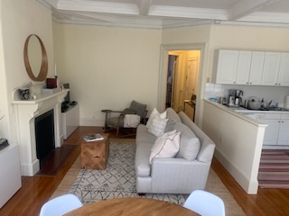 227 Newbury St, Back Bay